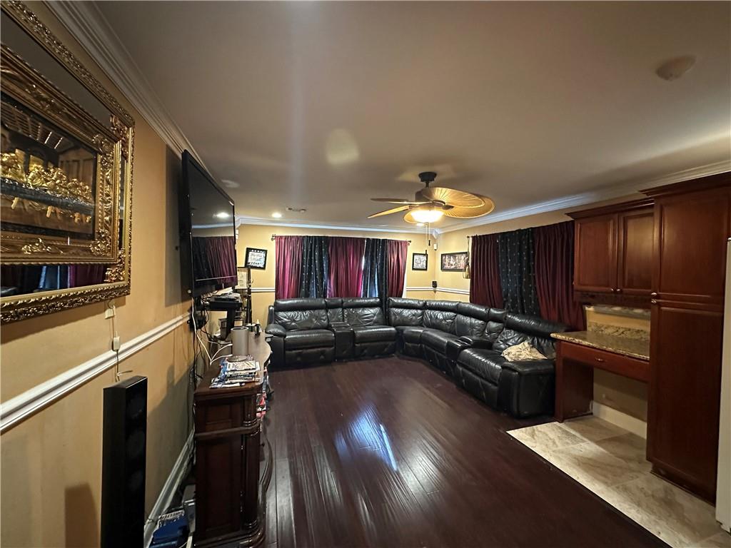 Homes for sale in Chalmette, LA | 8532 Benjamin Dr, Chalmette, LA 70043 | MLS# 2535099