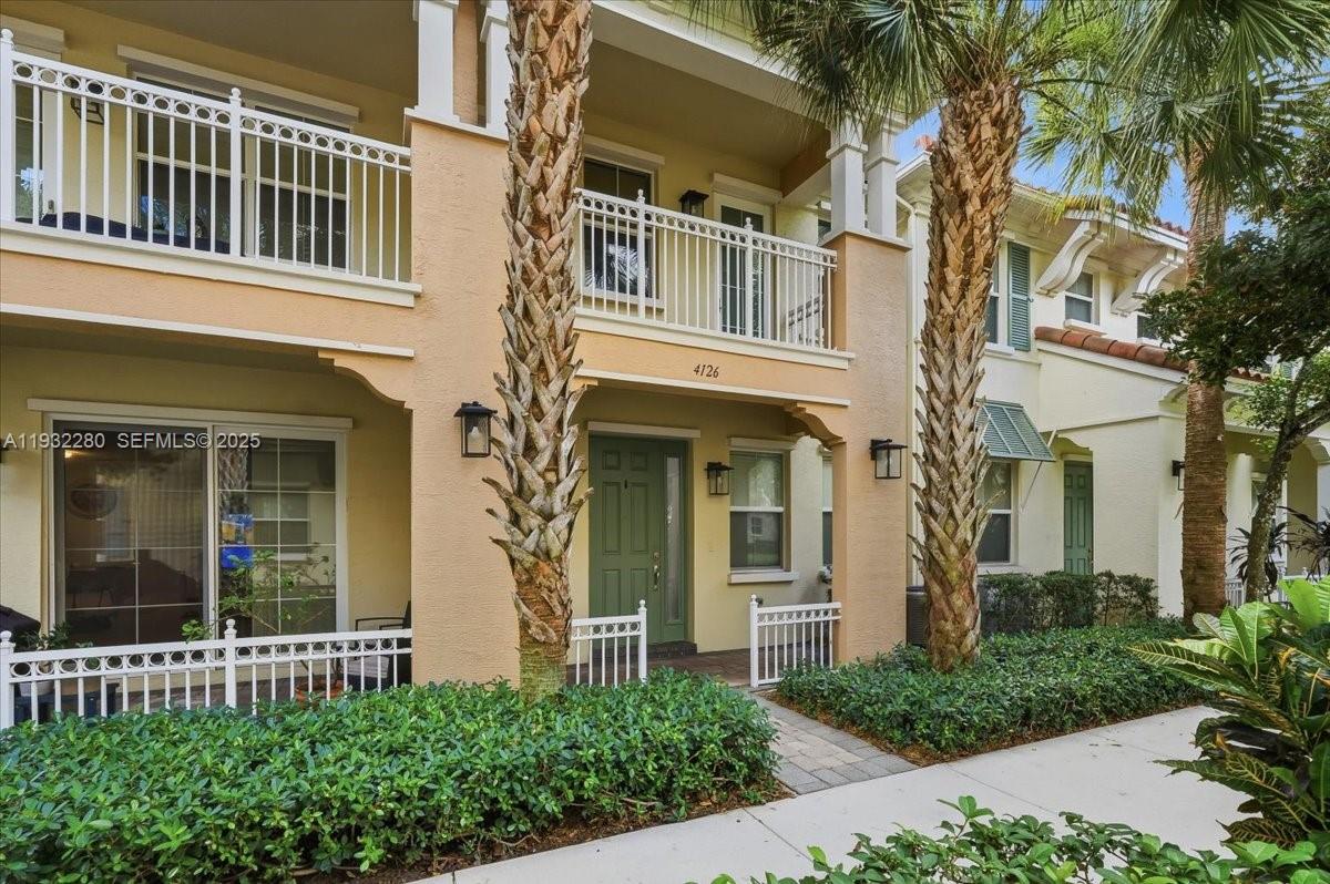 Homes for sale in Cooper City, FL | 4126 Cascada Cir, Cooper City, FL 33024 | MLS# A11932280