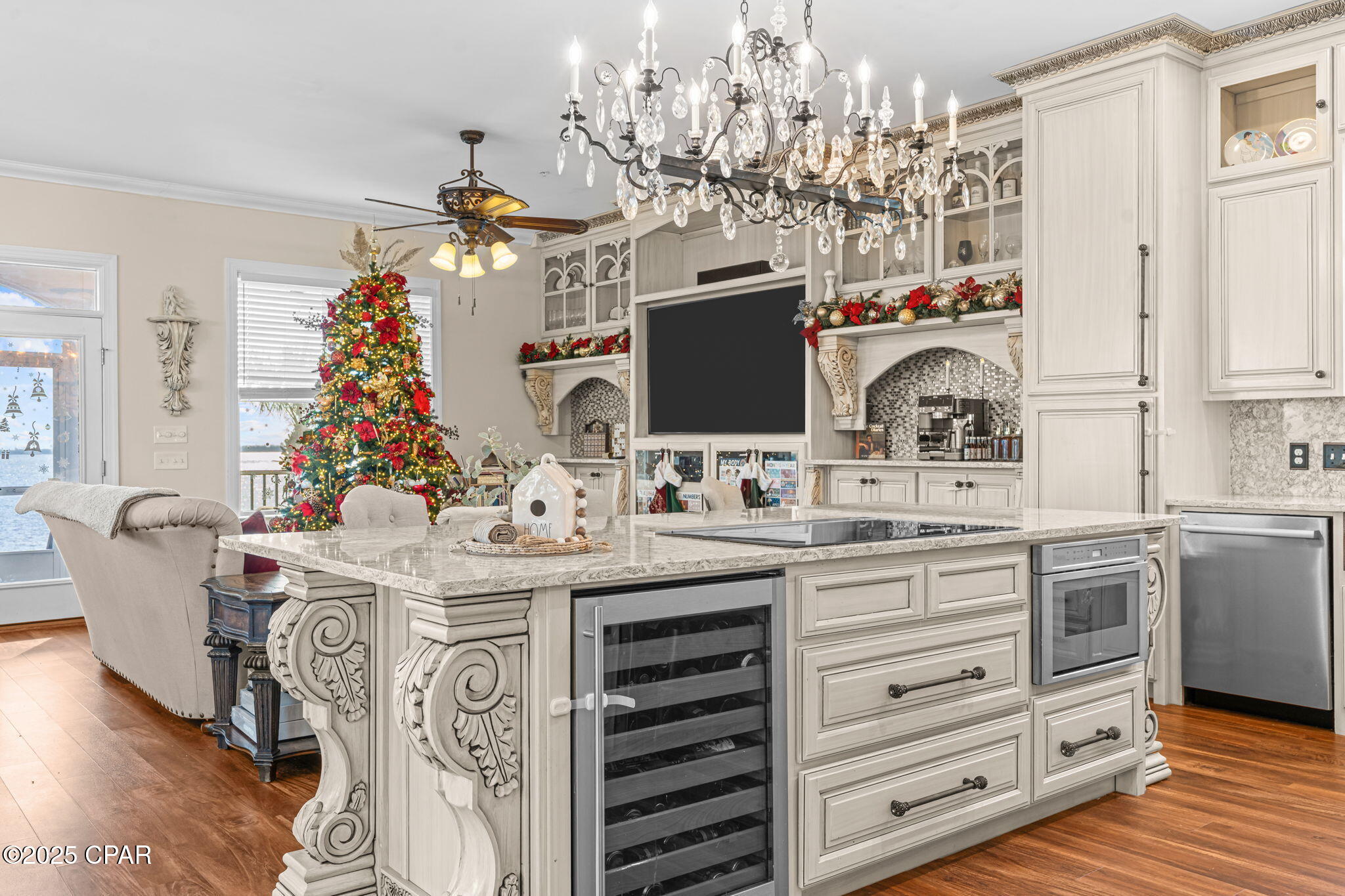 Image 11 For 6724 Yacht Club Drive