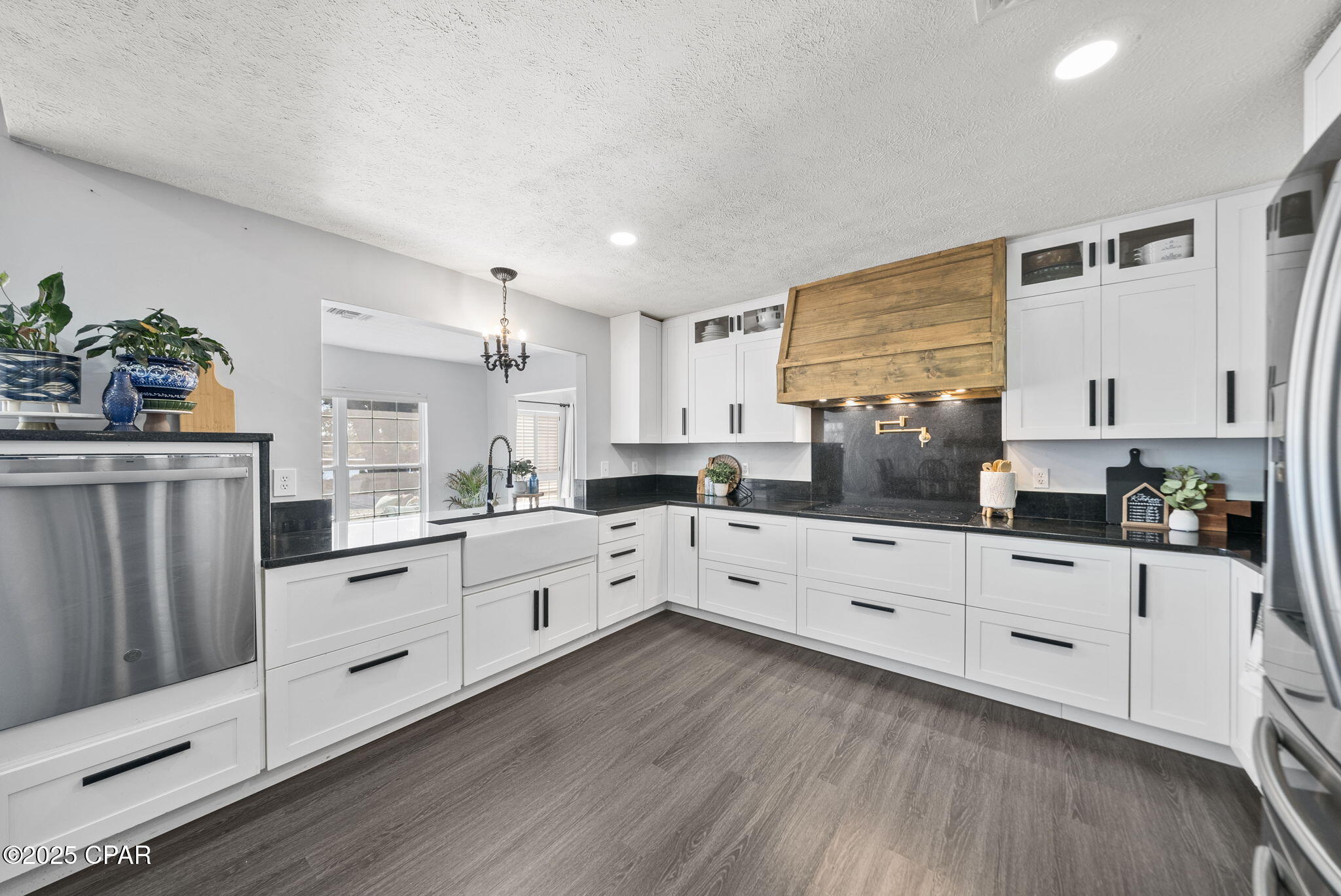 Image 13 For 7432 Chipewa Street