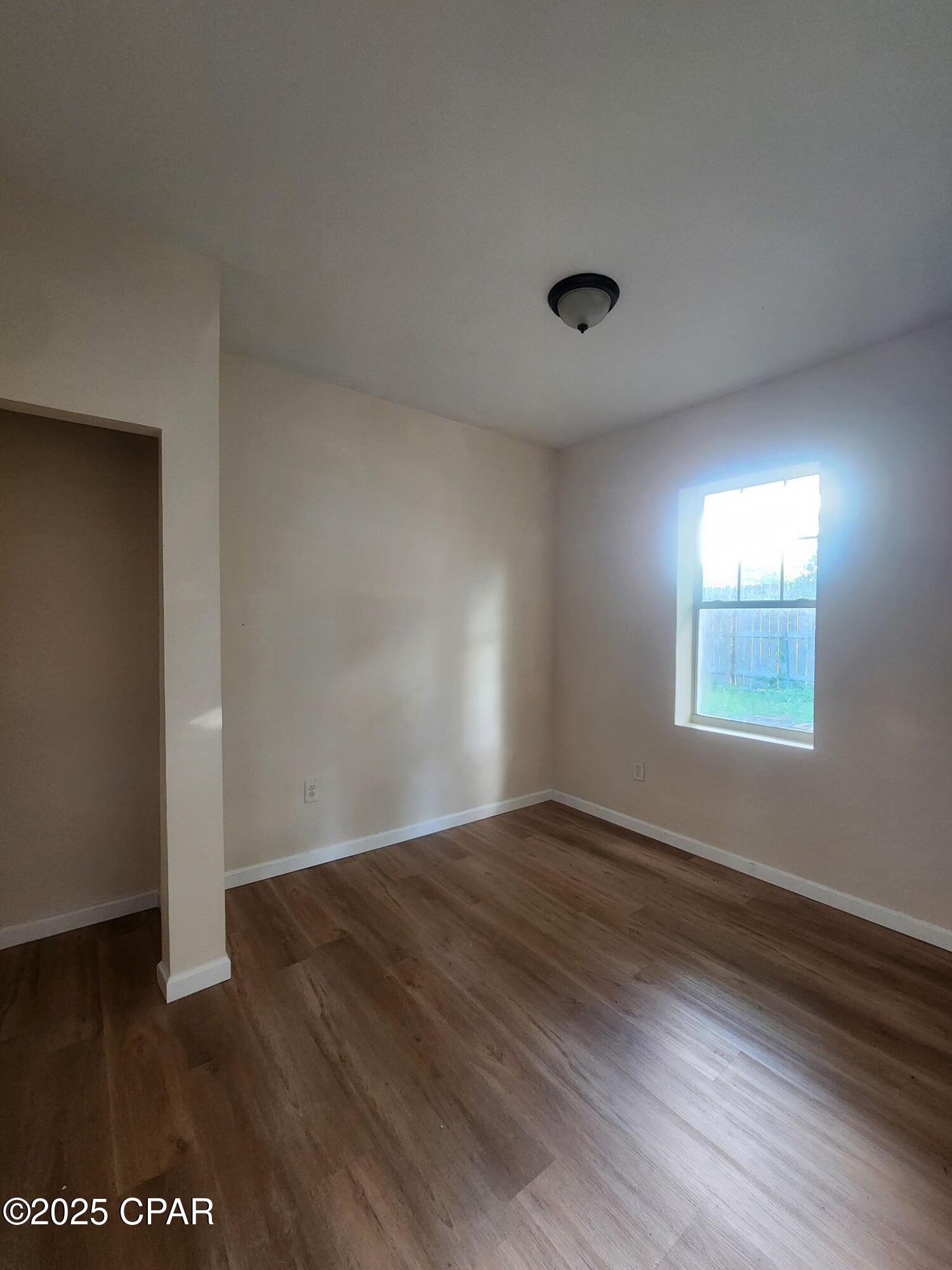 Image 4 For 705b Satsuma Avenue B