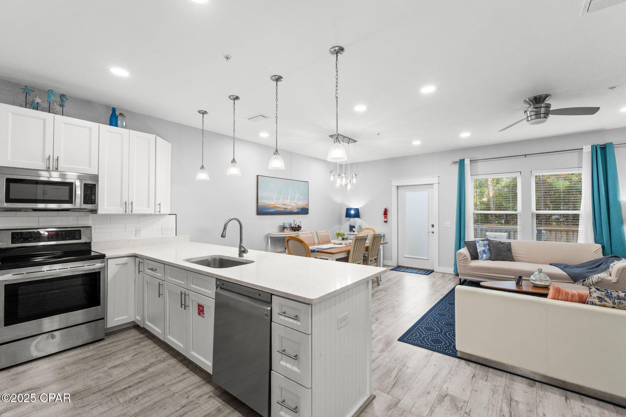 Image 7 For 2226 Joan Avenue 4