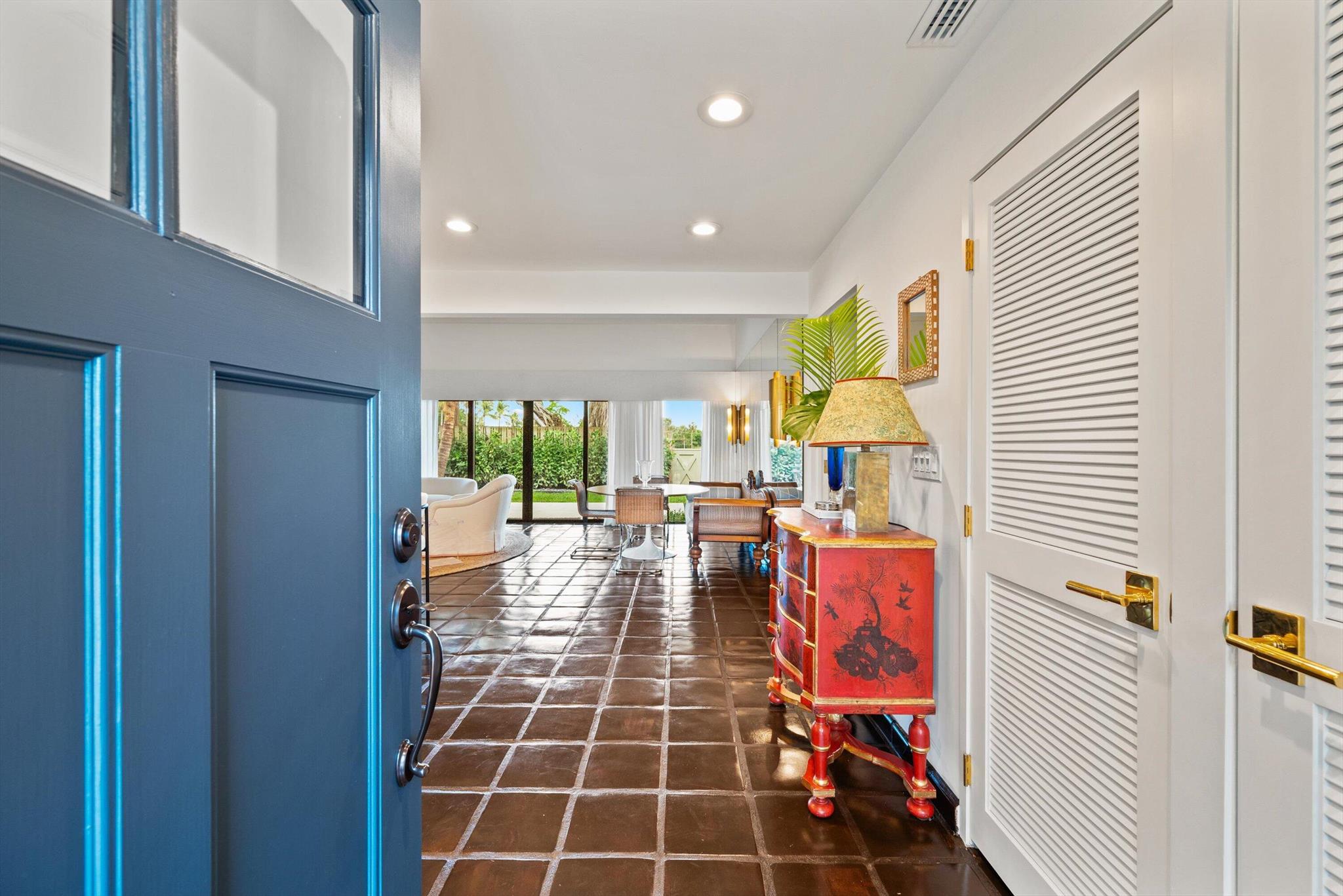 Homes for sale in Wellington, FL | 11794 Wimbledon Circle, Wellington, FL 33414 | MLS# R11148763