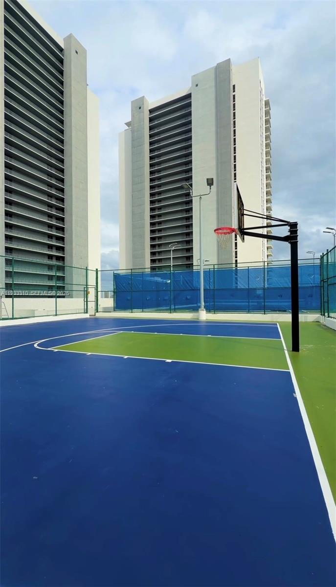 The Harbour South Condo