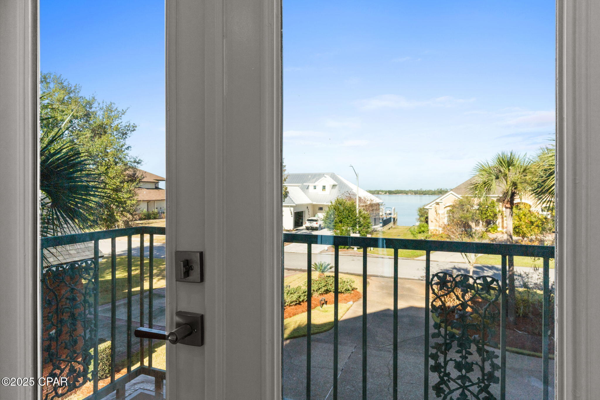 Image 28 For 1405 Country Club Drive