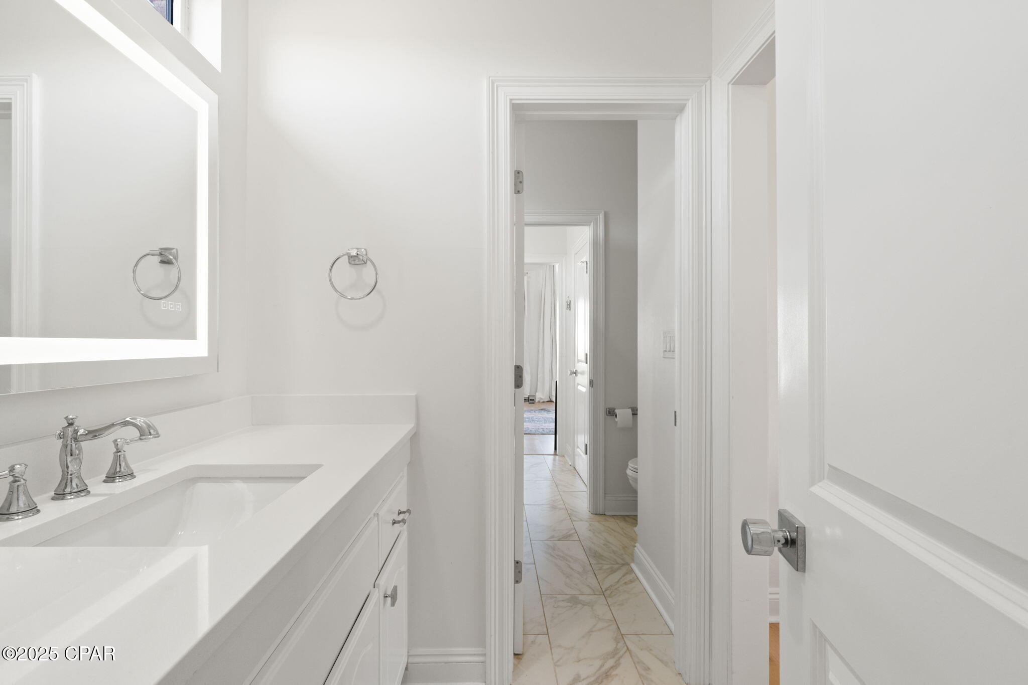 Image 30 For 1405 Country Club Drive