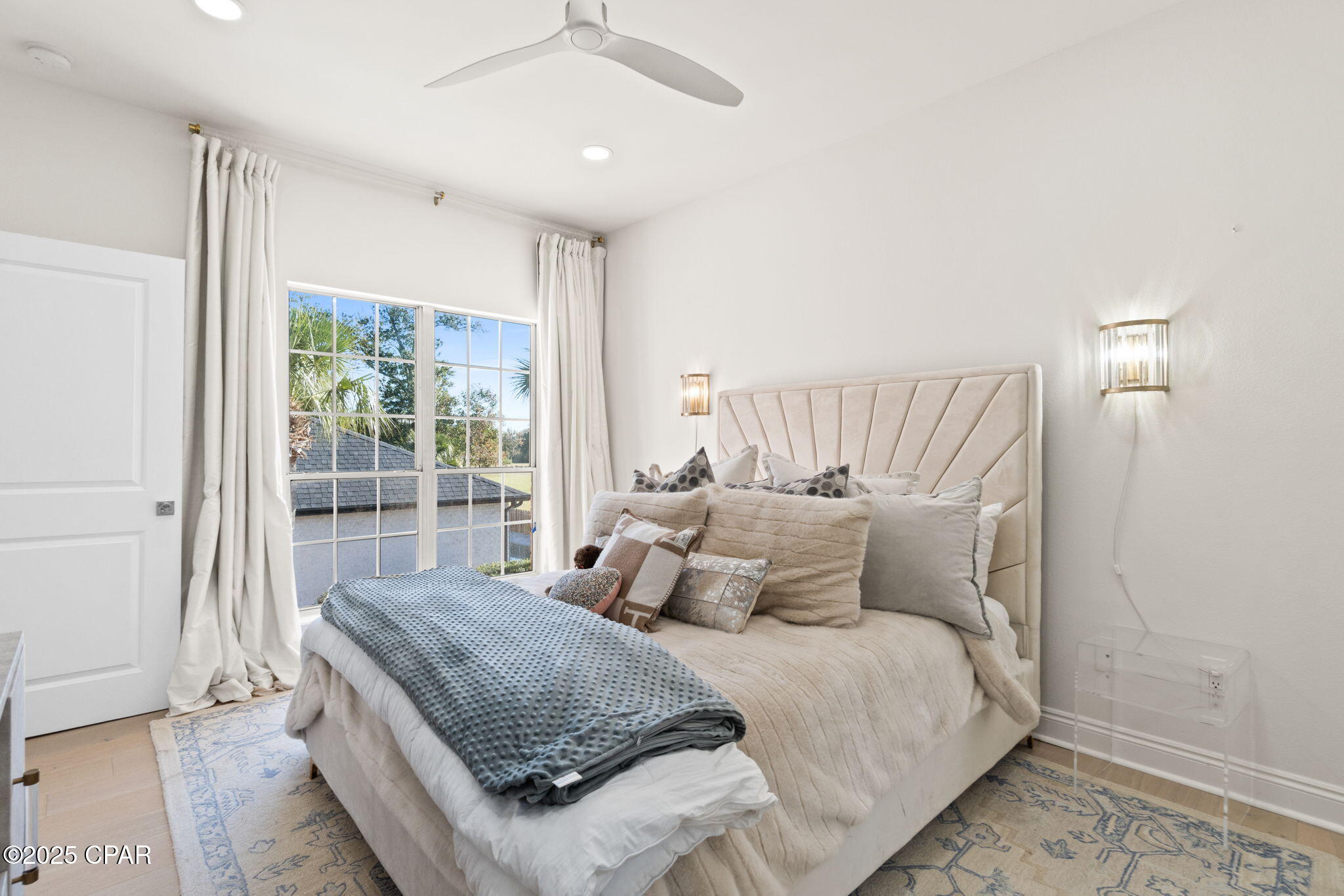 Image 31 For 1405 Country Club Drive