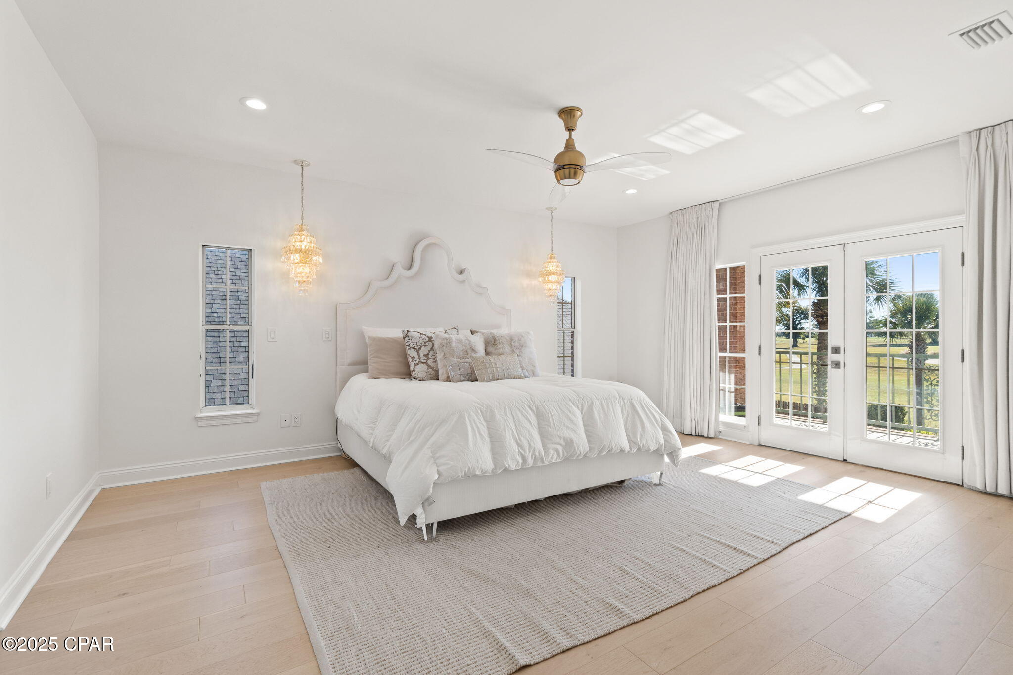 Image 33 For 1405 Country Club Drive