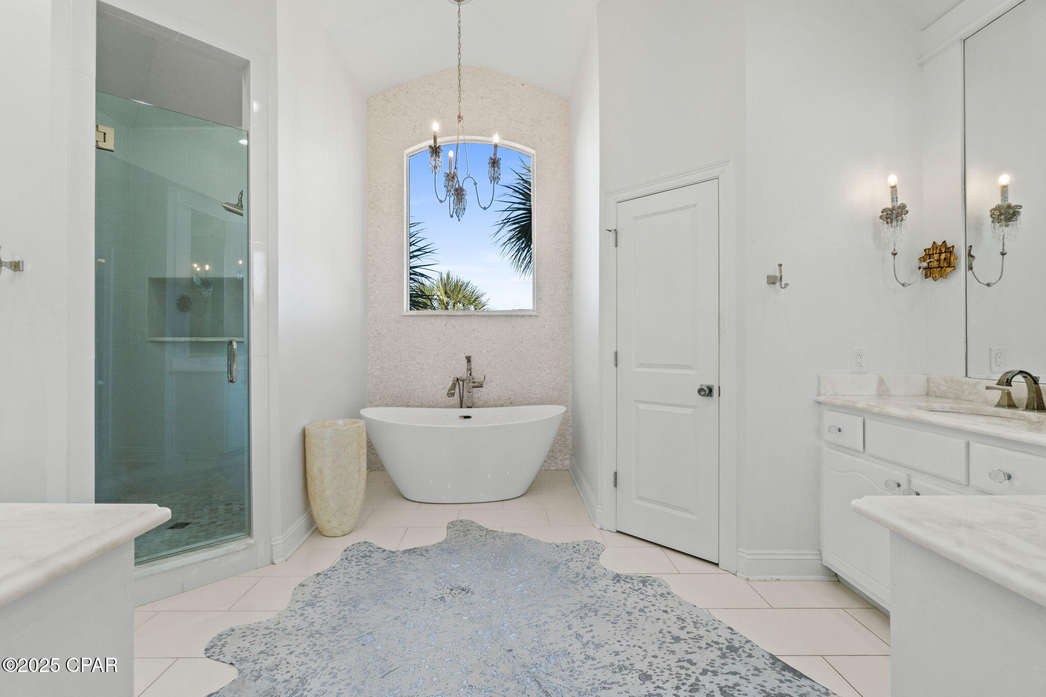 Image 39 For 1405 Country Club Drive