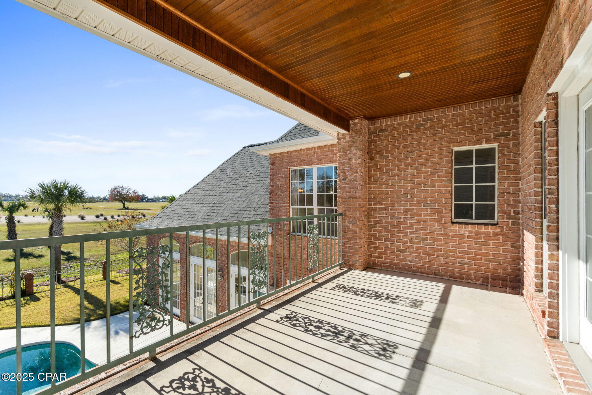 Image 50 For 1405 Country Club Drive