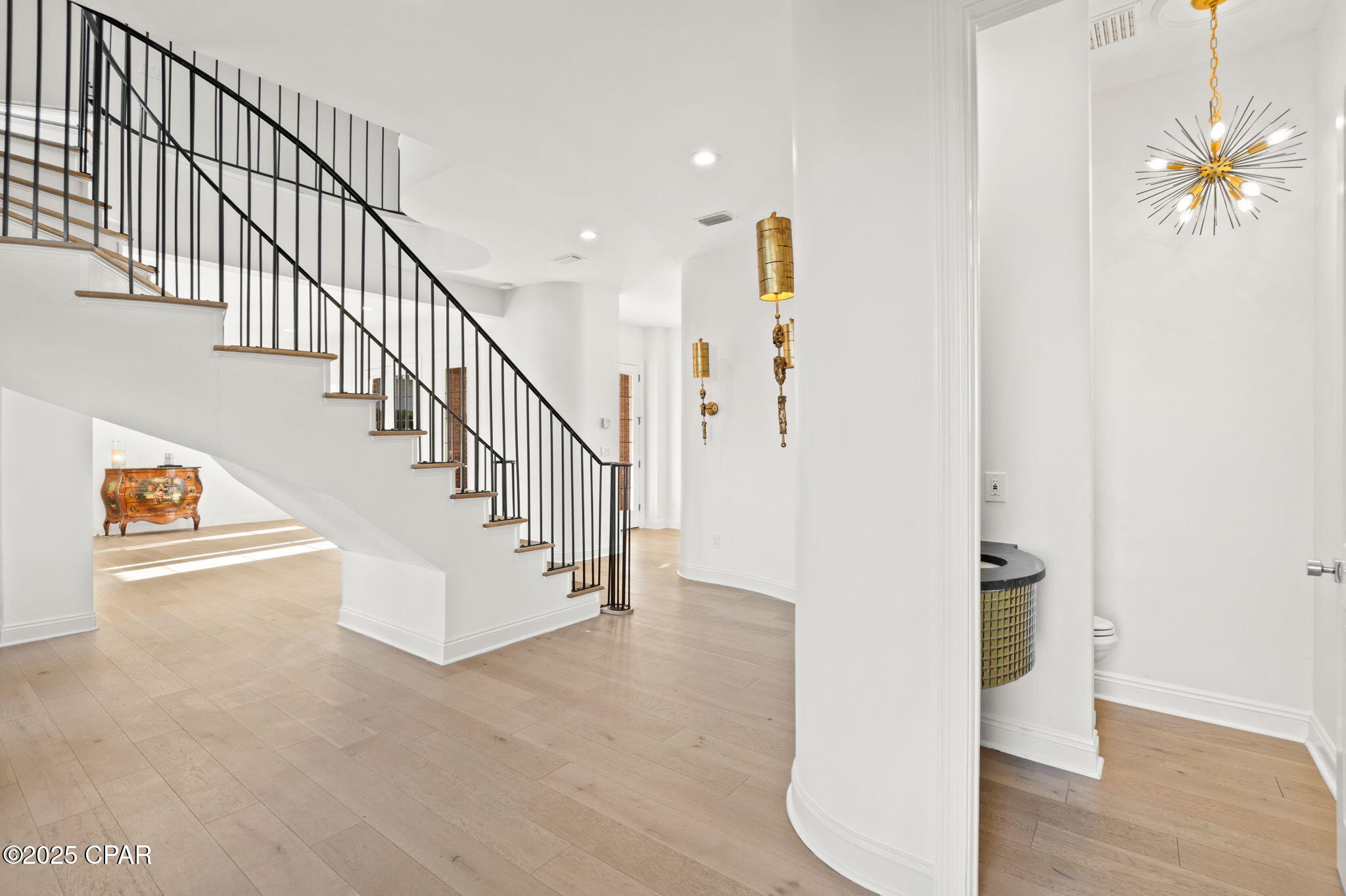 Image 7 For 1405 Country Club Drive