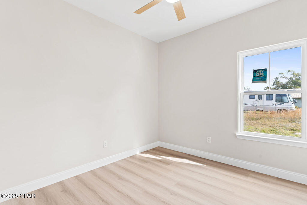 Image 17 For 2204 8th Street