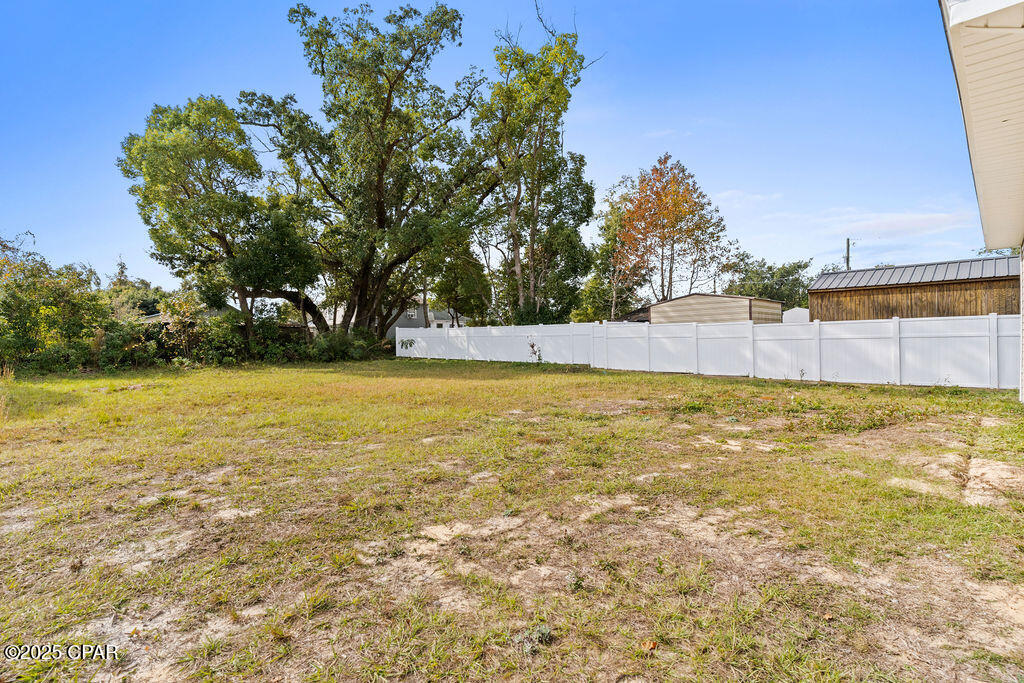 Image 22 For 2204 8th Street