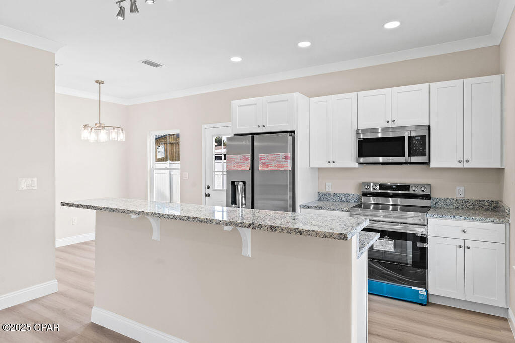 Image 8 For 2204 8th Street