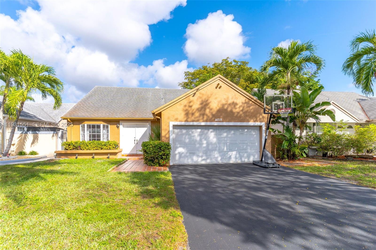 Sunfish At The Hammocks