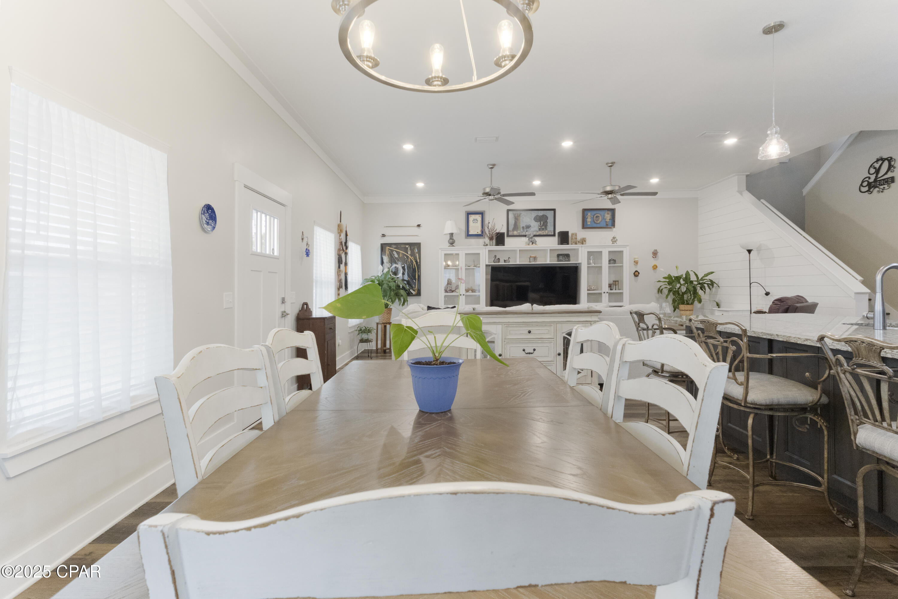 Image 13 For 207 San Gabriel Street