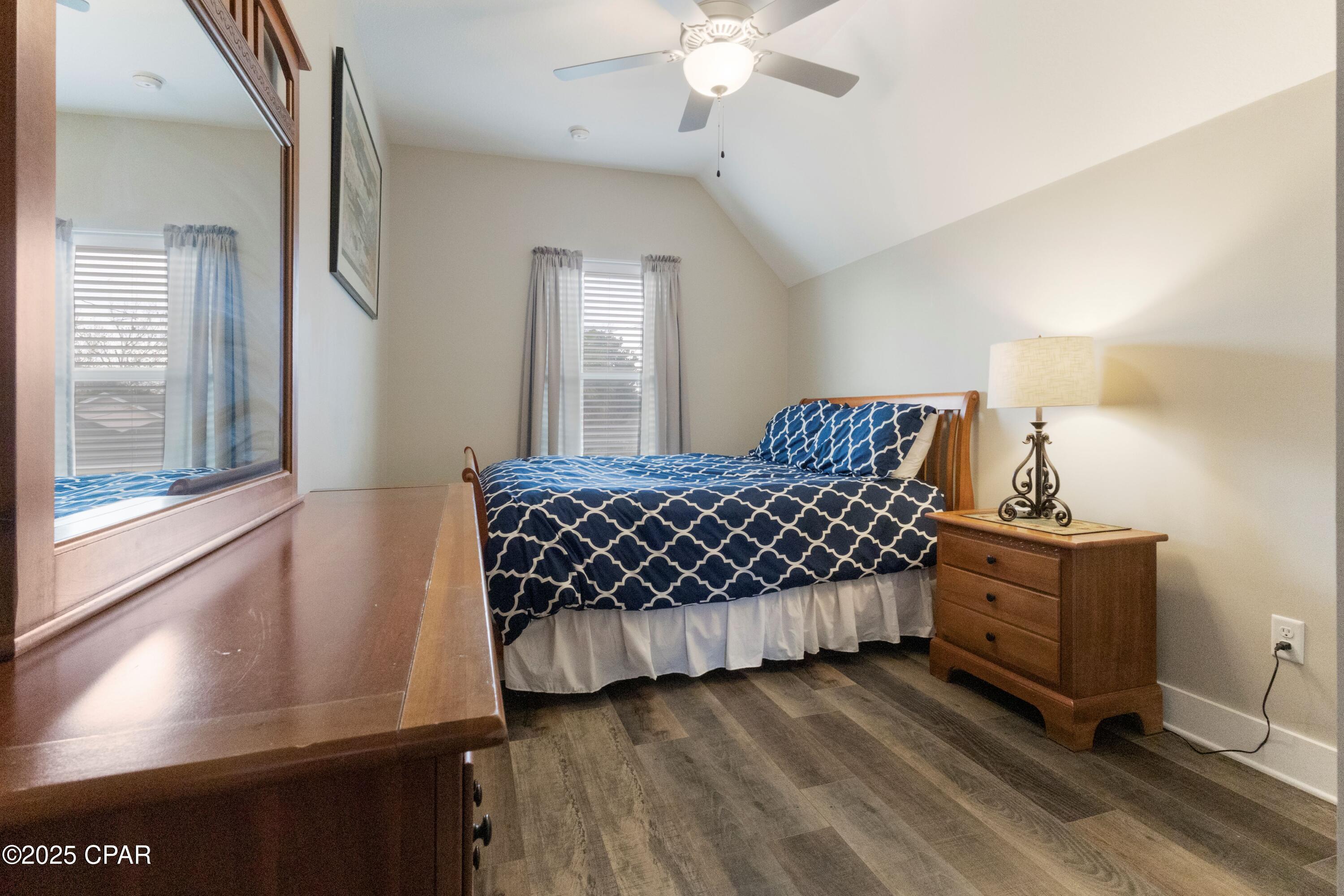 Image 23 For 207 San Gabriel Street