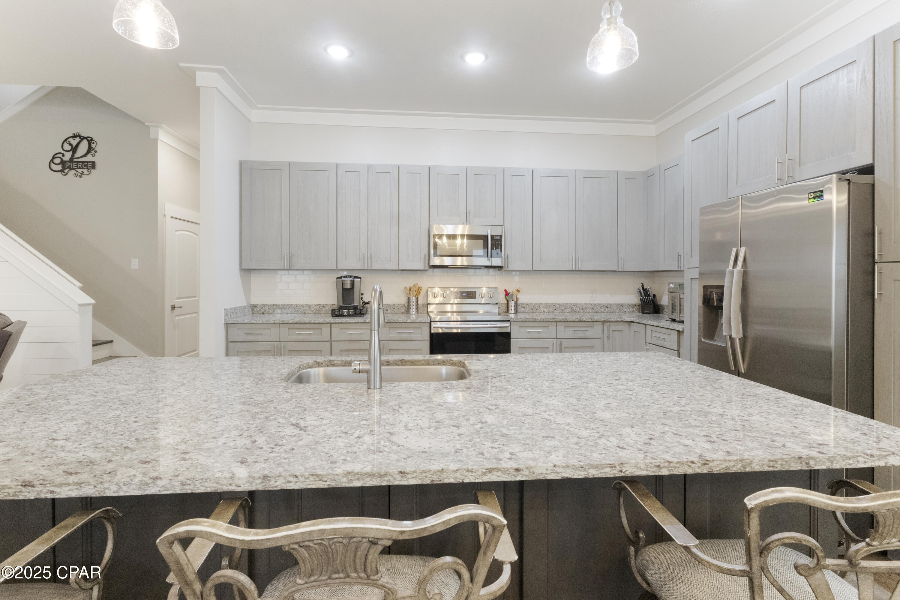 Image 9 For 207 San Gabriel Street