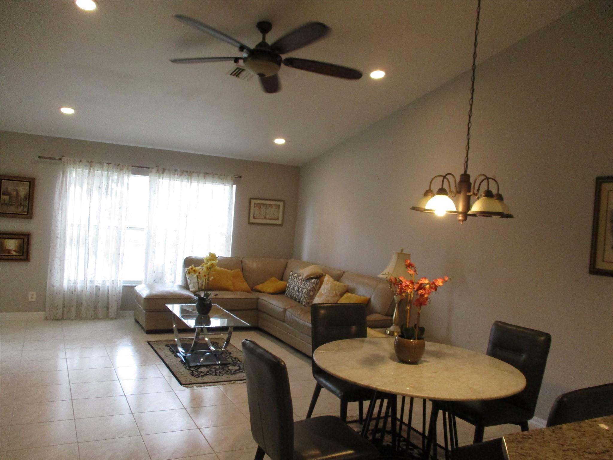 Homes for sale in Delray Beach, FL | 6145 Lake Hibiscus Dr #6145, Delray Beach, FL 33484 | MLS# F10541289