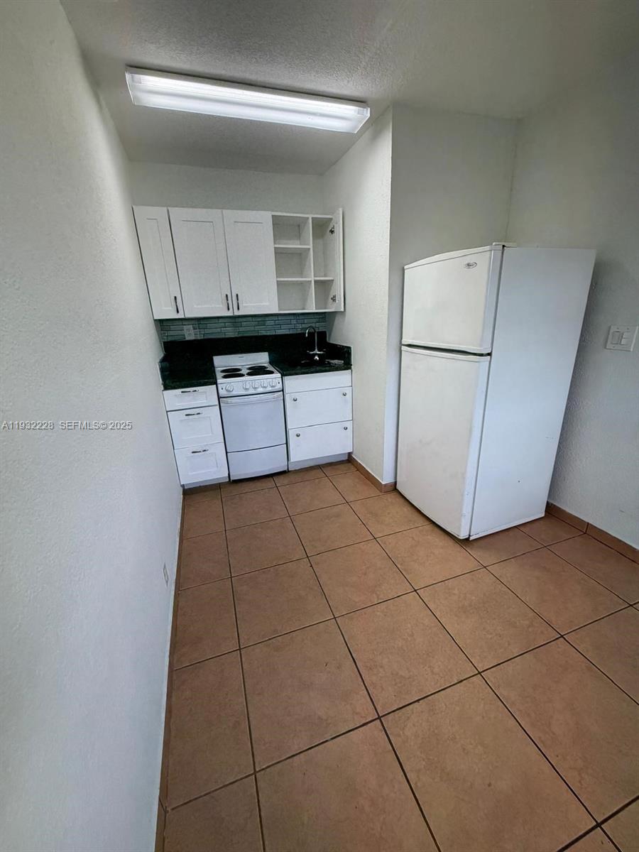 Property photo # 2