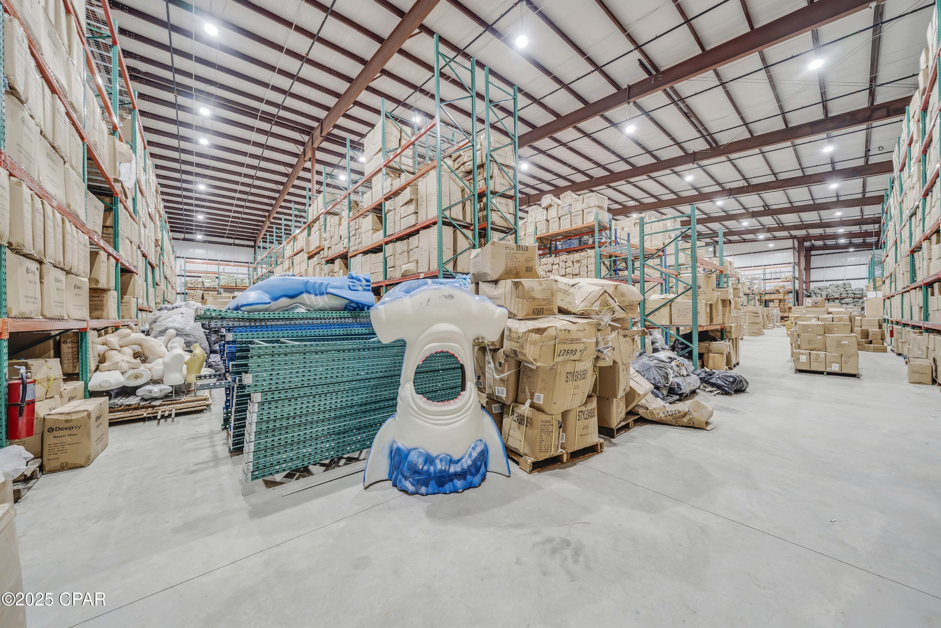 Listing photo id 19 for 109 Estes Place