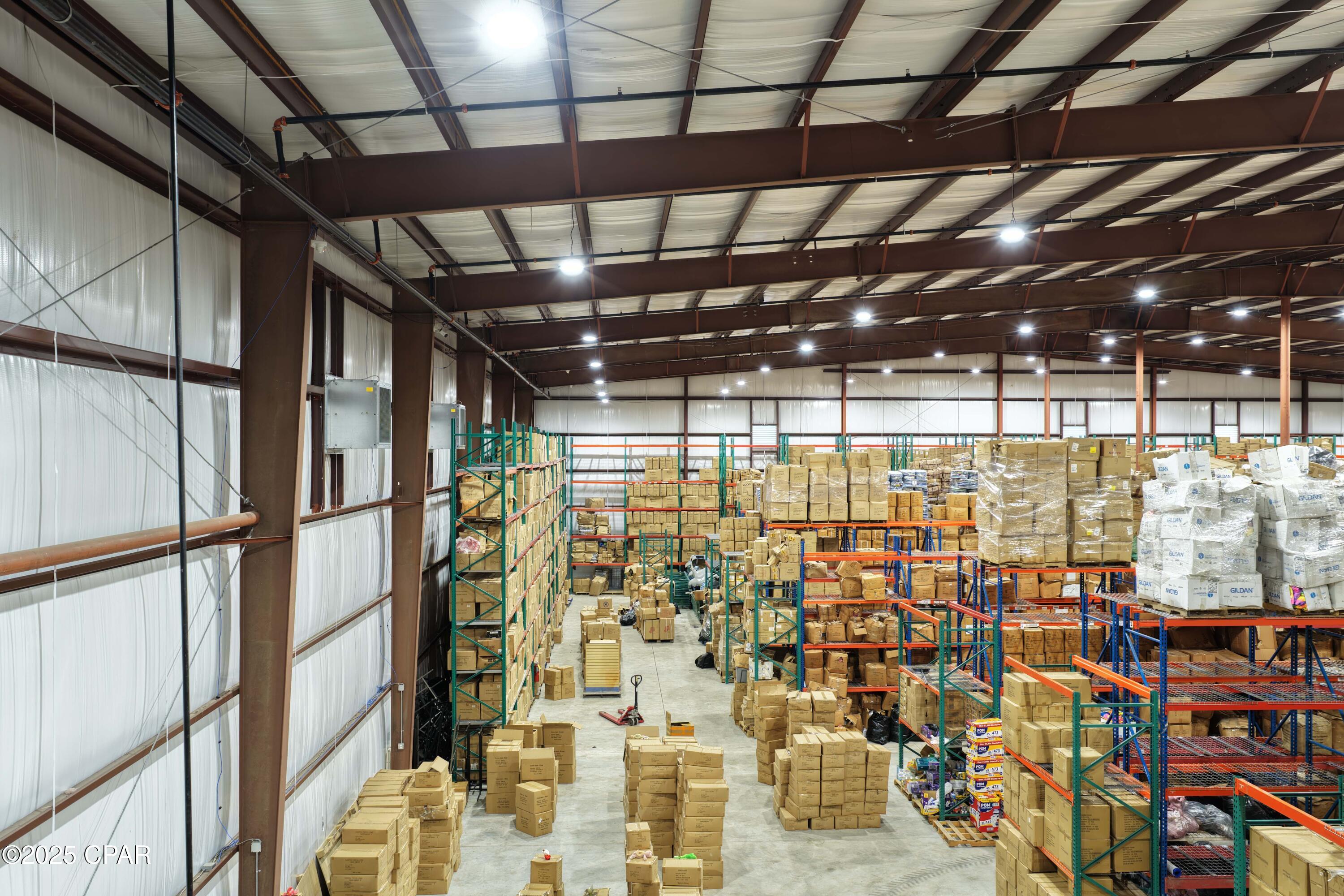 Listing photo id 24 for 109 Estes Place