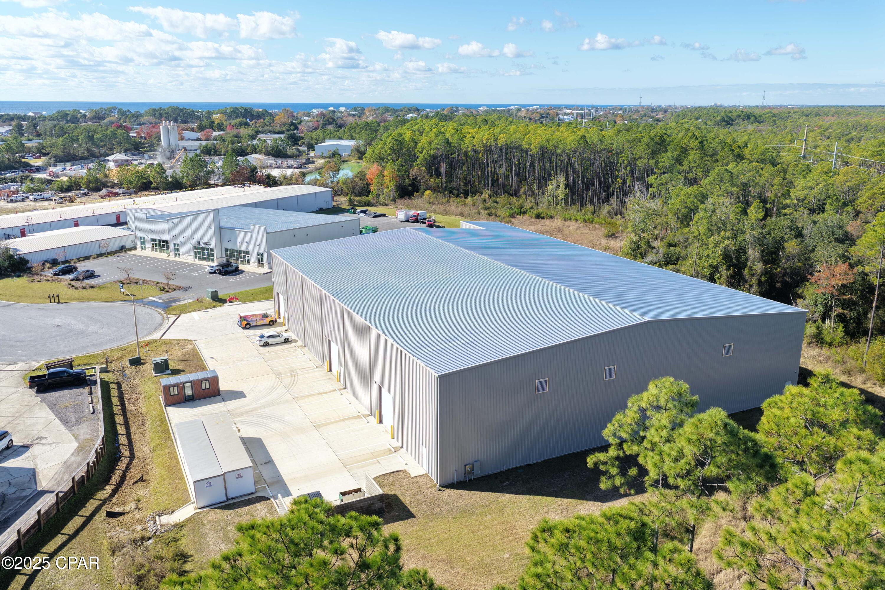 Listing photo id 32 for 109 Estes Place