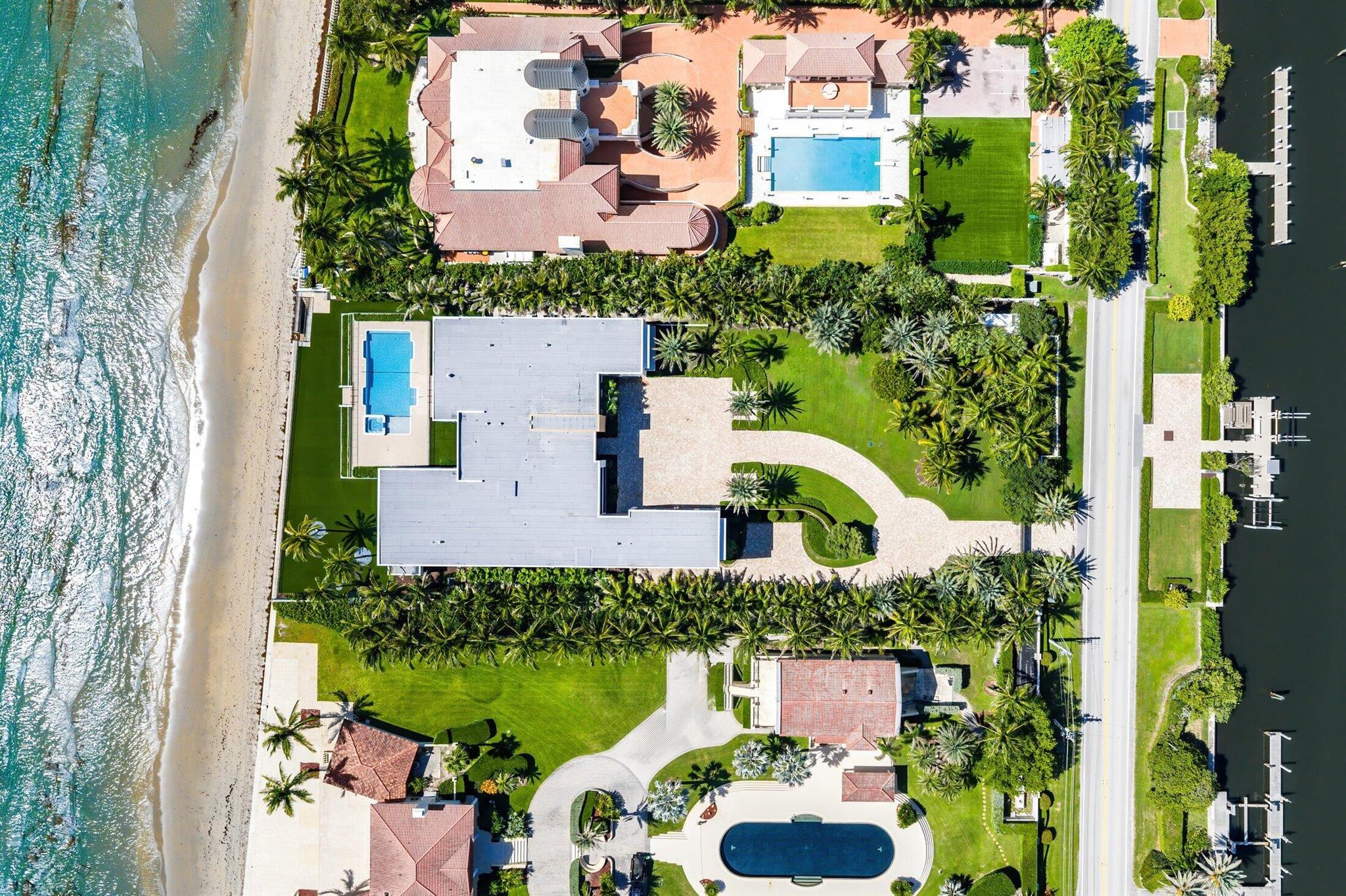 Homes for sale in Manalapan, FL | 1260 S Ocean Boulevard, Manalapan, FL 33462 | MLS# R11148939