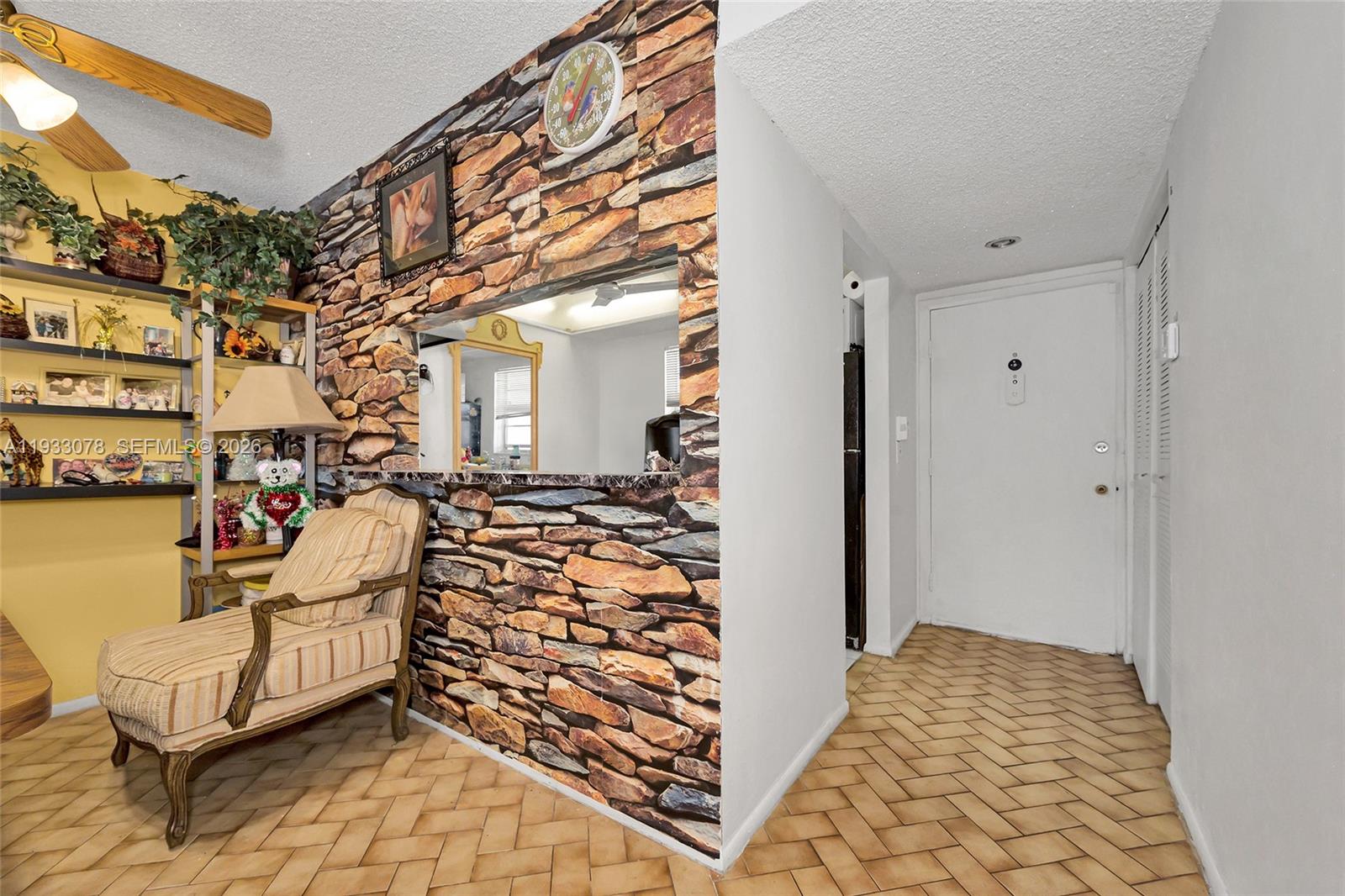 Homes for sale in Royal Palm Beach, FL | 12027 S Greenway Cir, Royal Palm Beach, FL 33411