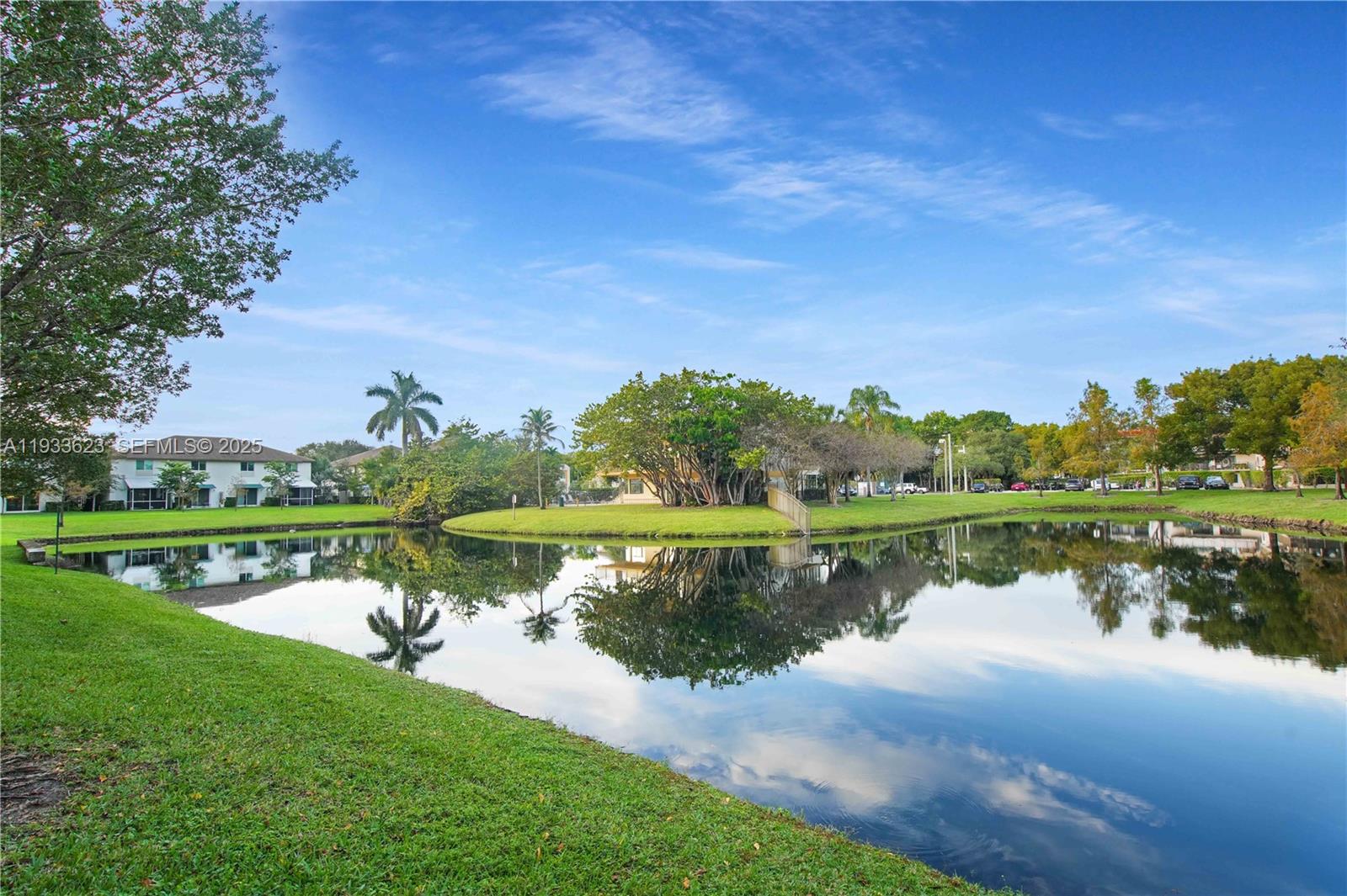 Jasmine Lakes II Condo