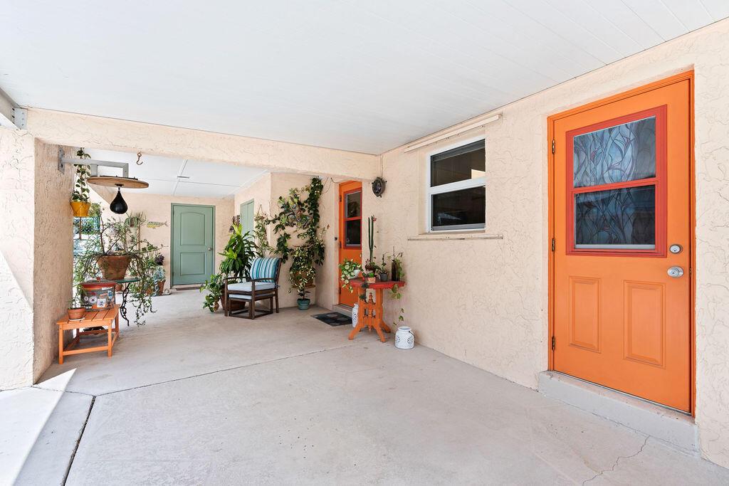 Homes for sale in Lake Worth, FL | 1613 Nanette Court, Lake Worth, FL 33461 | MLS# R11148941