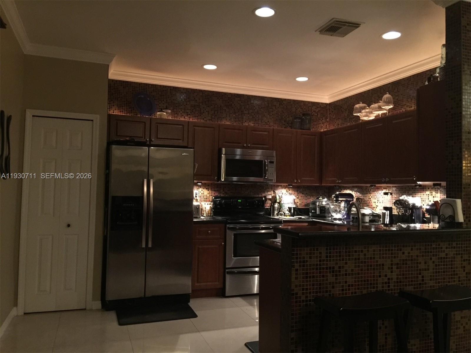 Property photo # 4