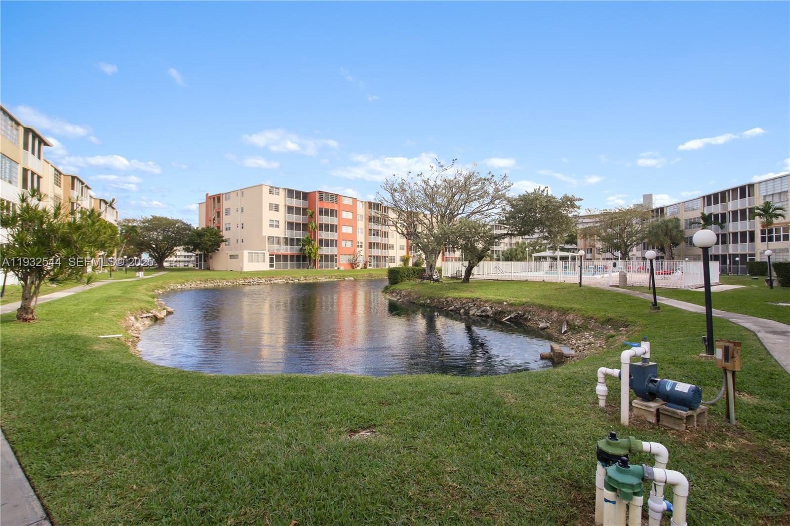 Jade Winds Group Bamboo G