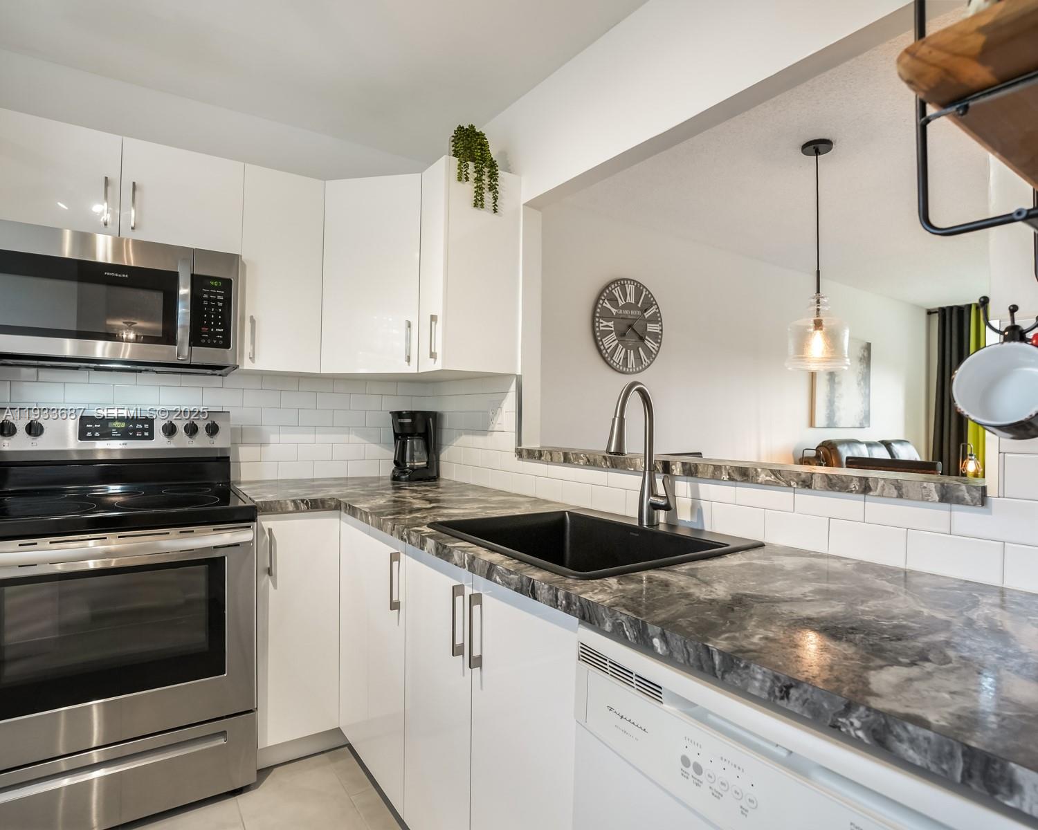 Seagrape Gardens Condo