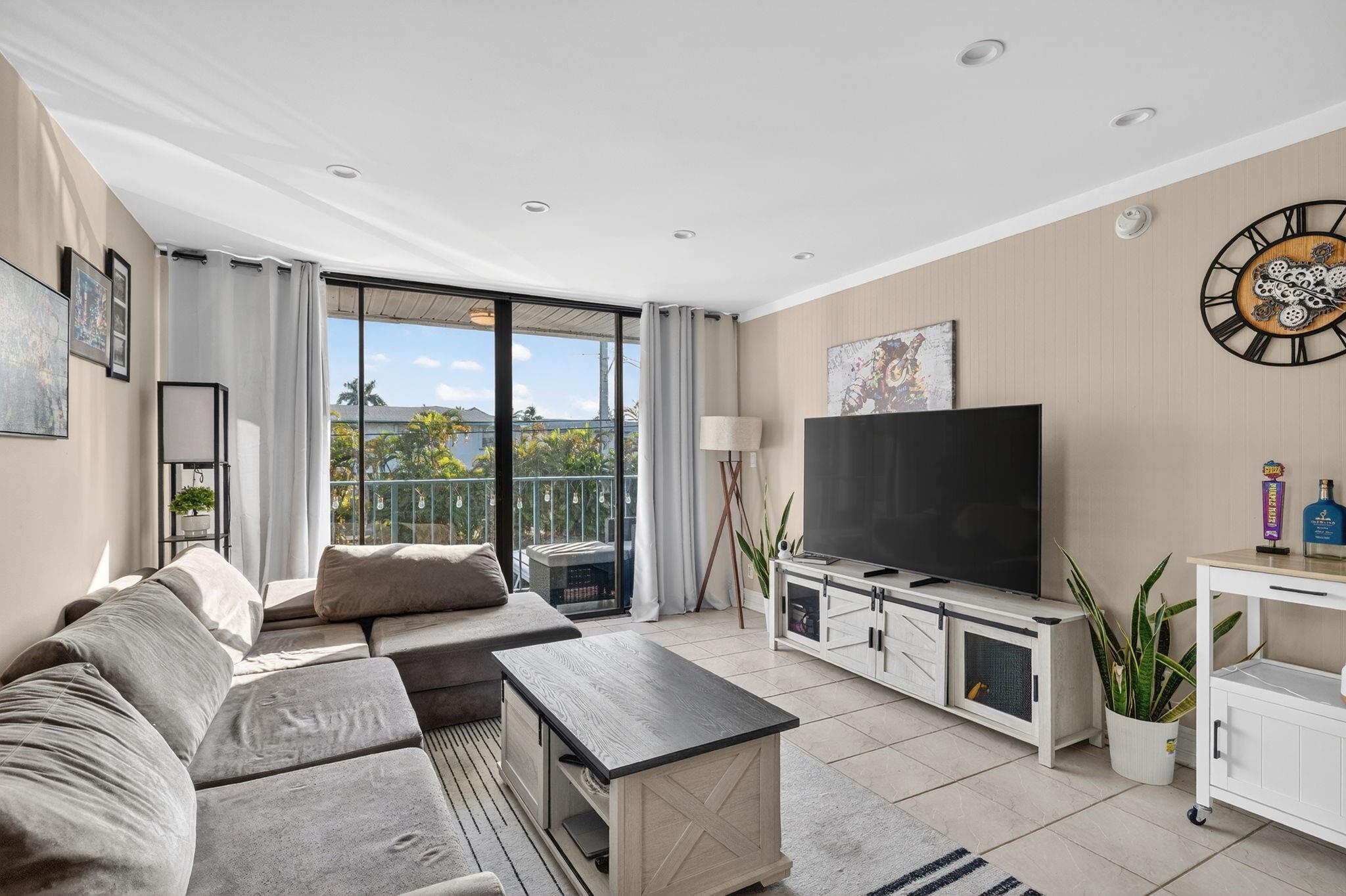 Quarterdeck Condominium