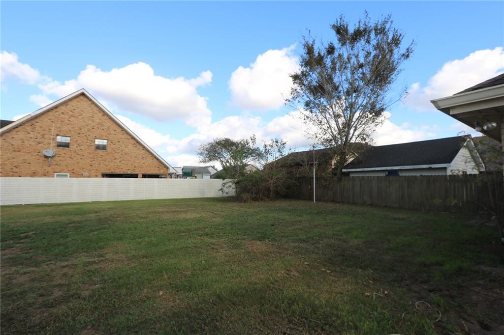 Homes for sale in Violet, LA | 2809 Acorn Dr, Violet, LA 70092 | MLS# 2535171