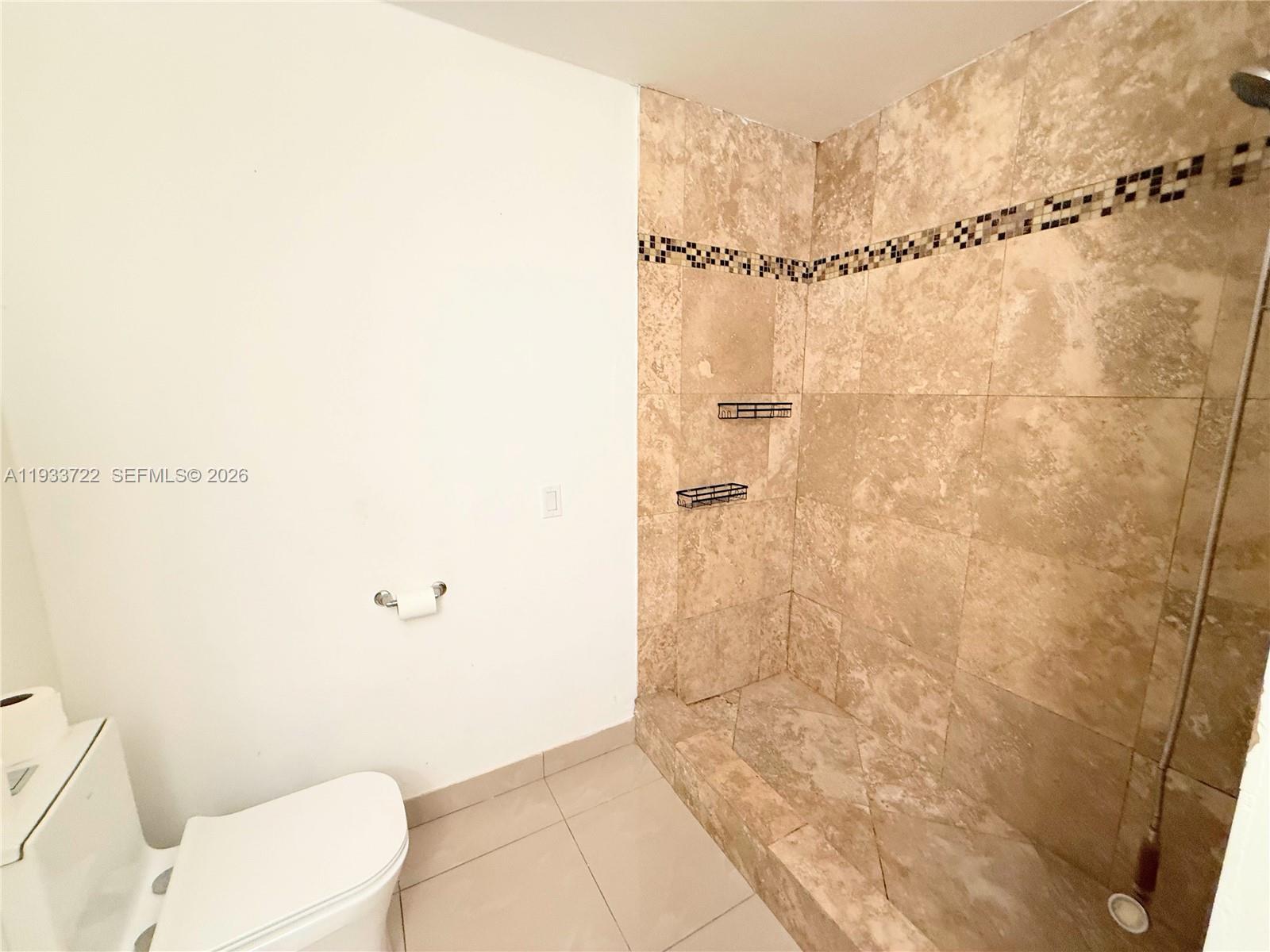 Additional property features at 2950 Griffin Rd - Home in Dania Beach