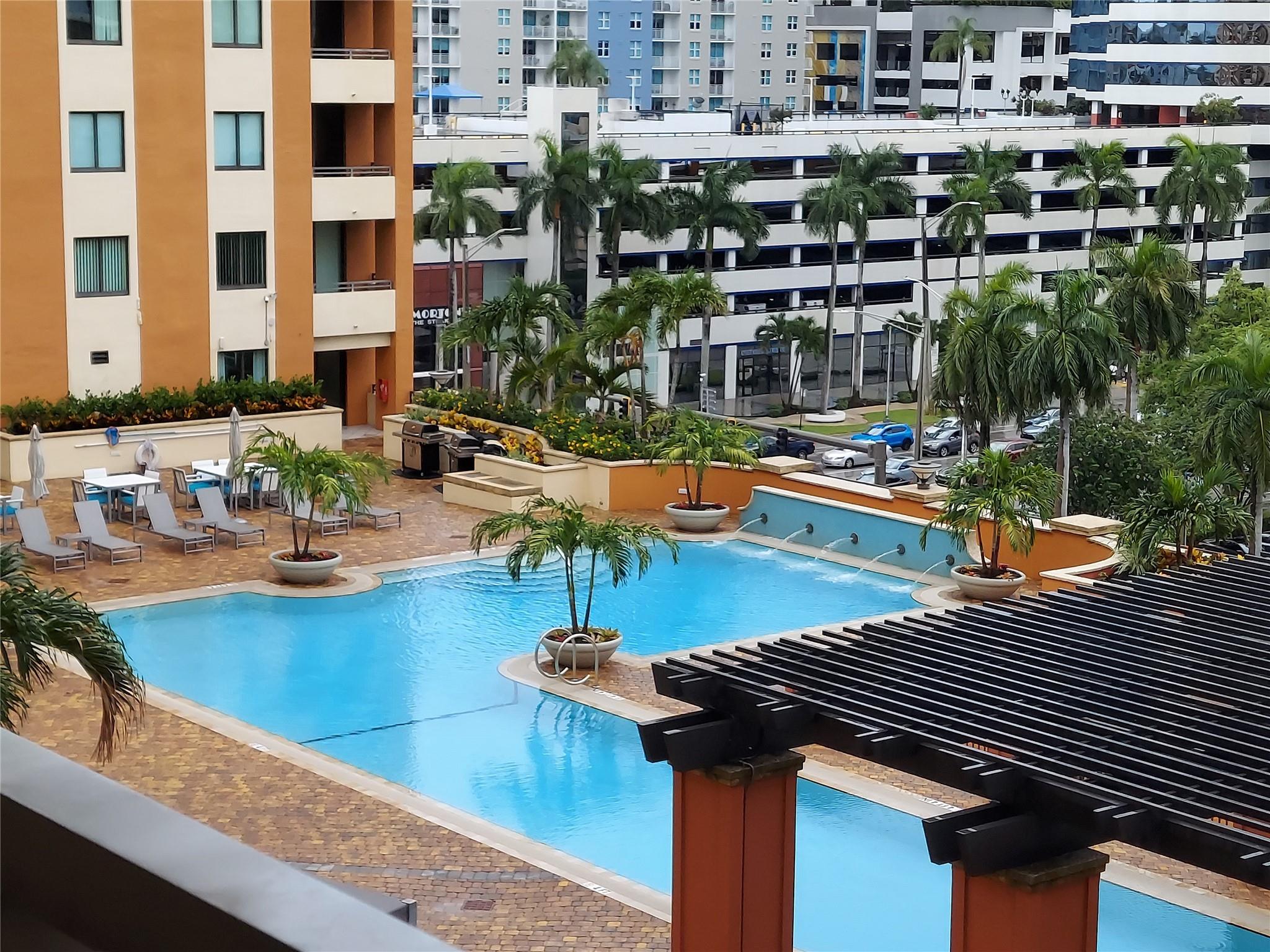 Waverly At Las Olas Condo