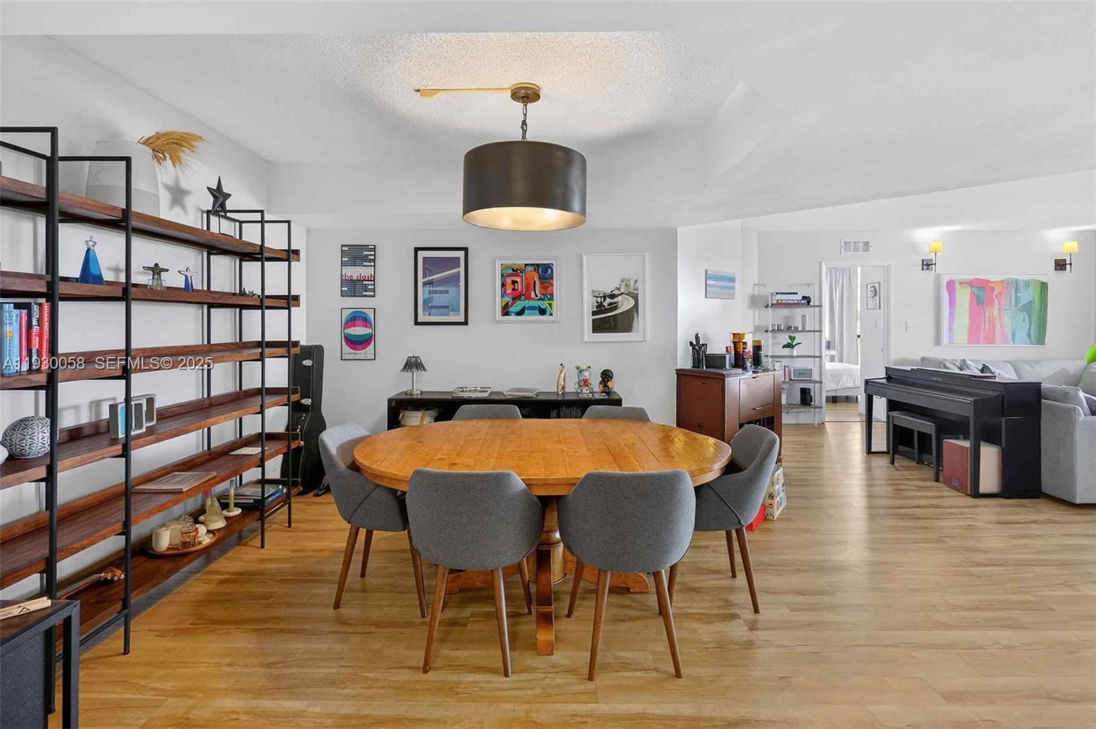 3598 Yacht Club Dr 302