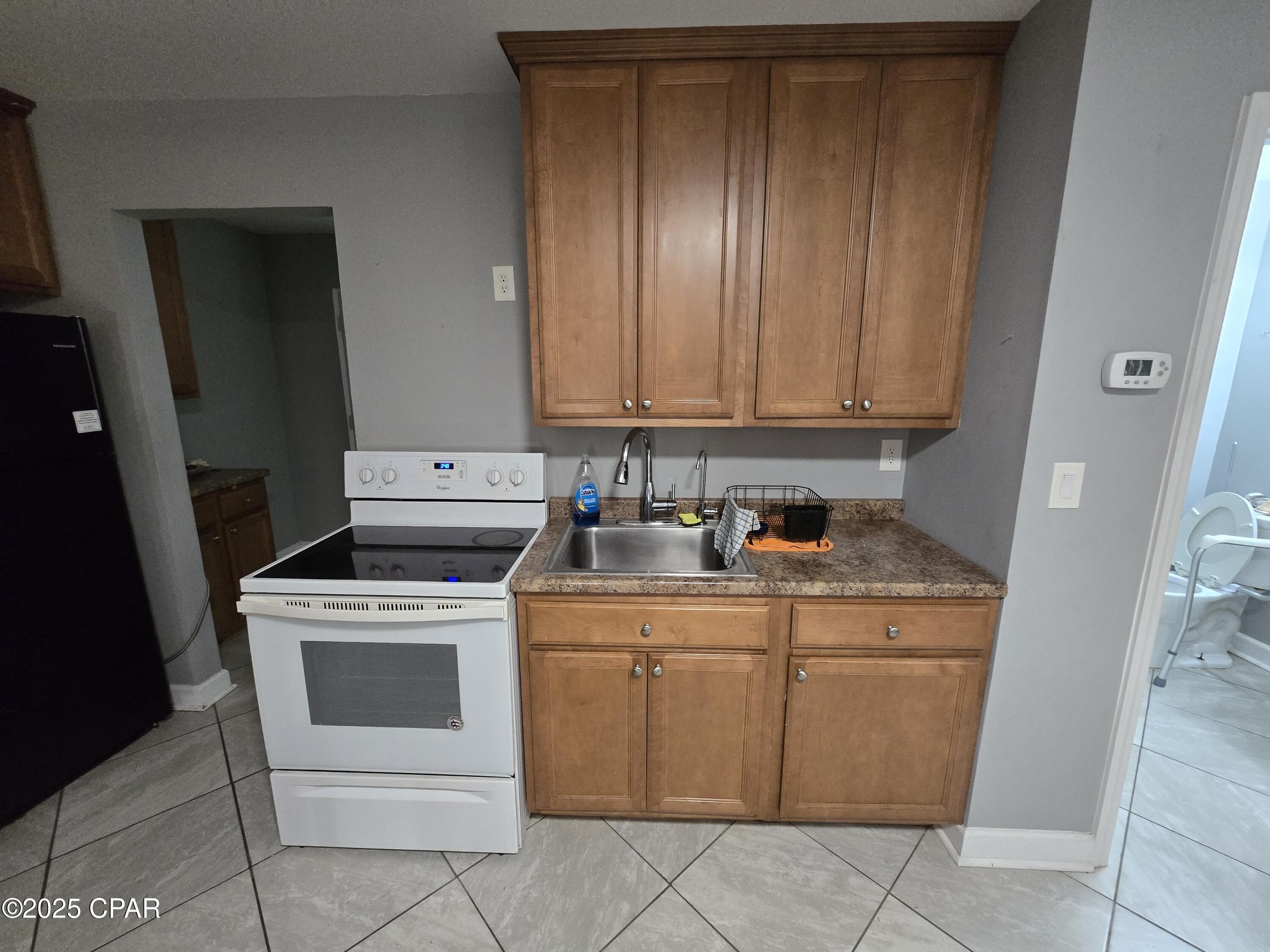 Image 16 For 222 Elm Avenue