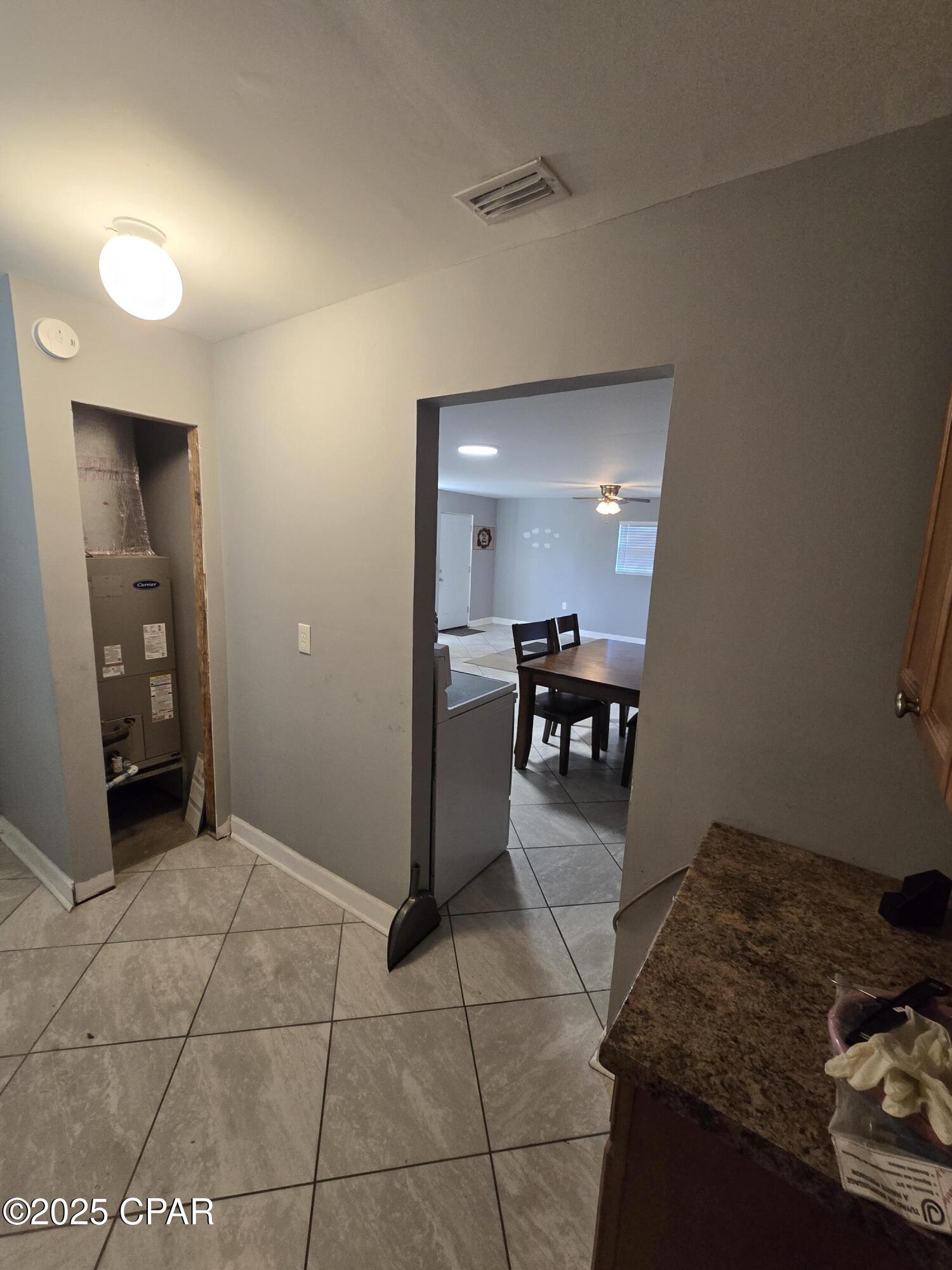 Image 17 For 222 Elm Avenue