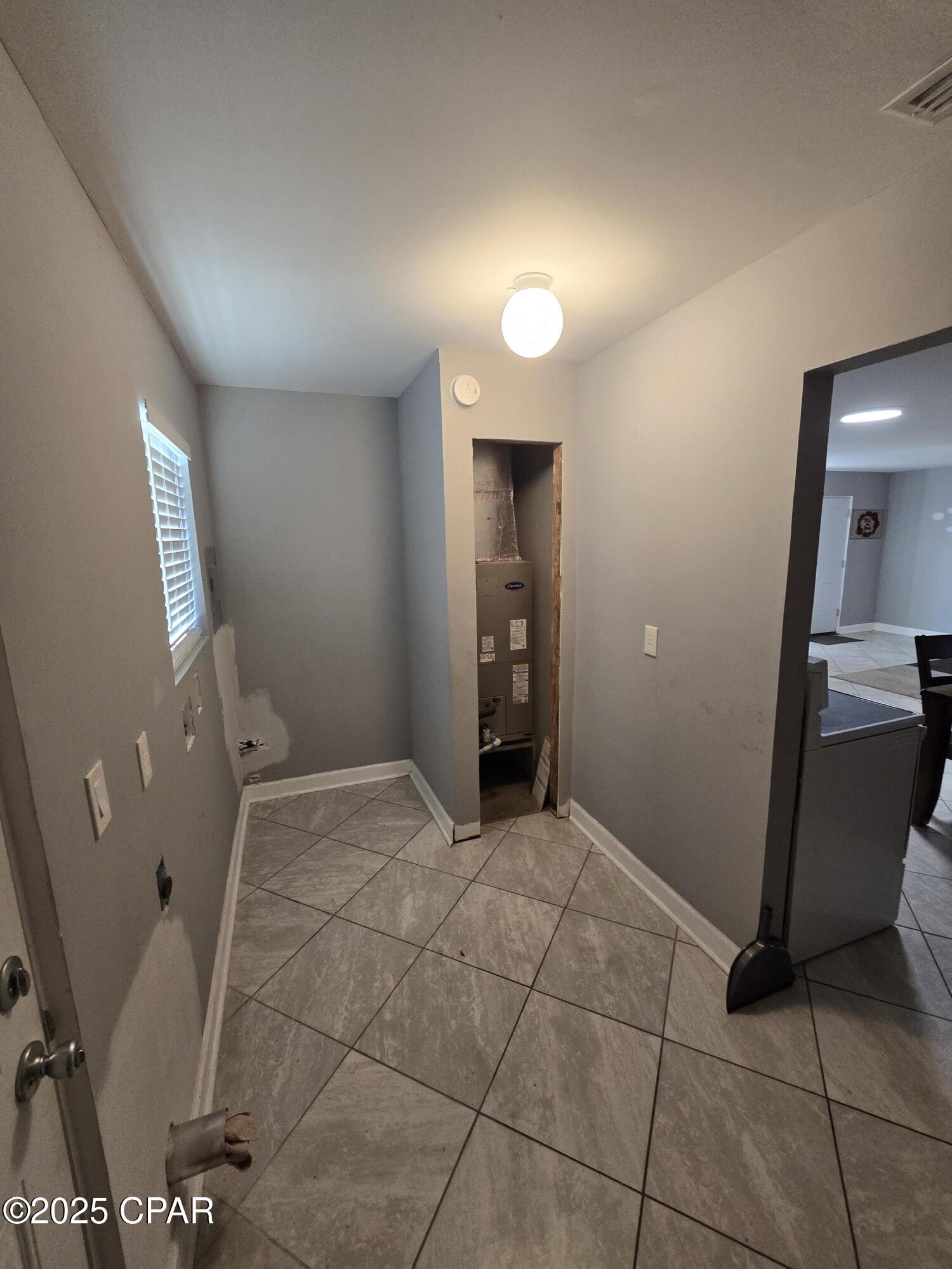 Image 18 For 222 Elm Avenue