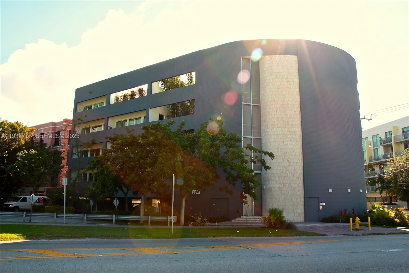 Lofts In The Grove Condo