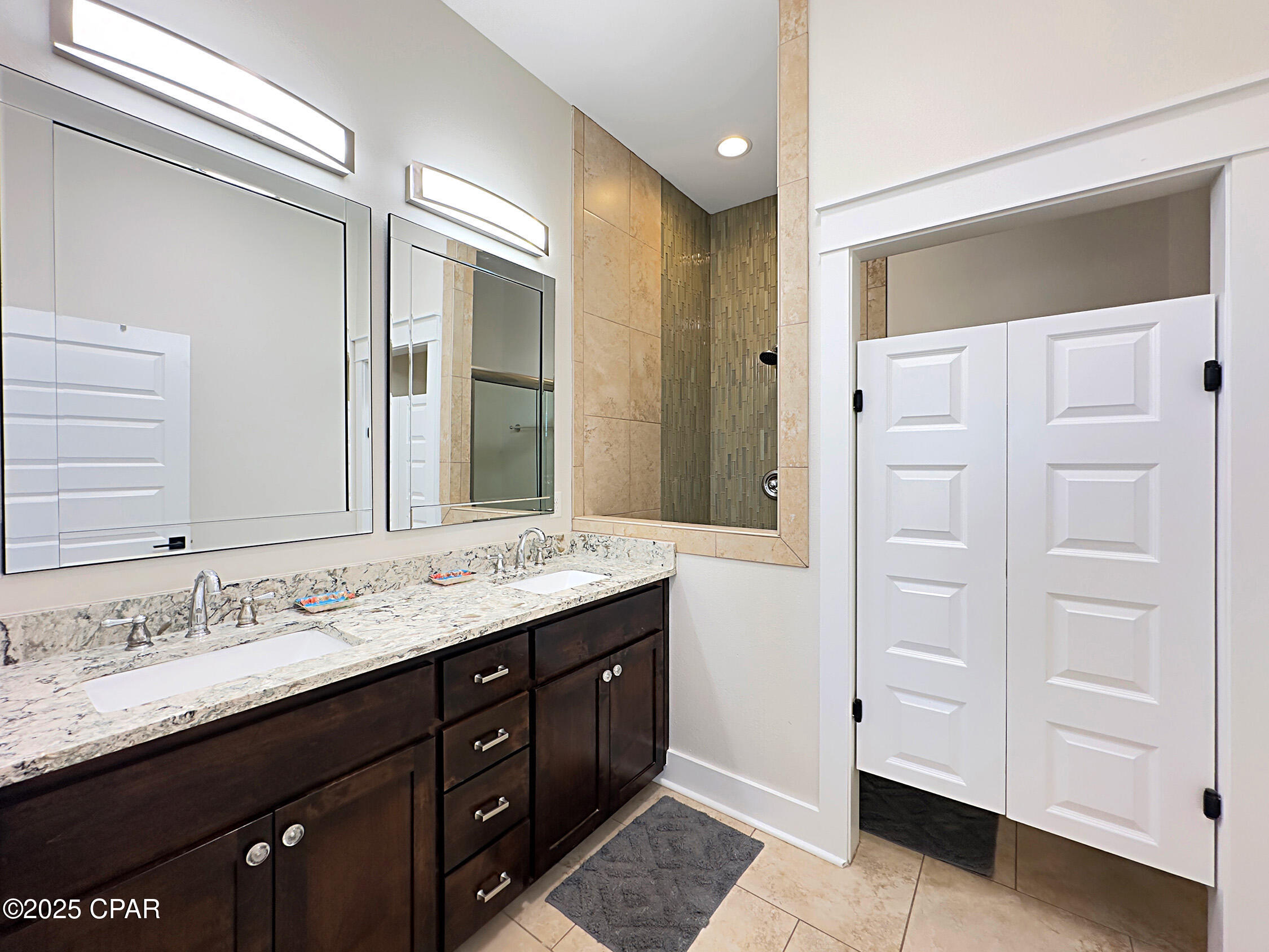 Image 22 For 211 Pinnacle Drive