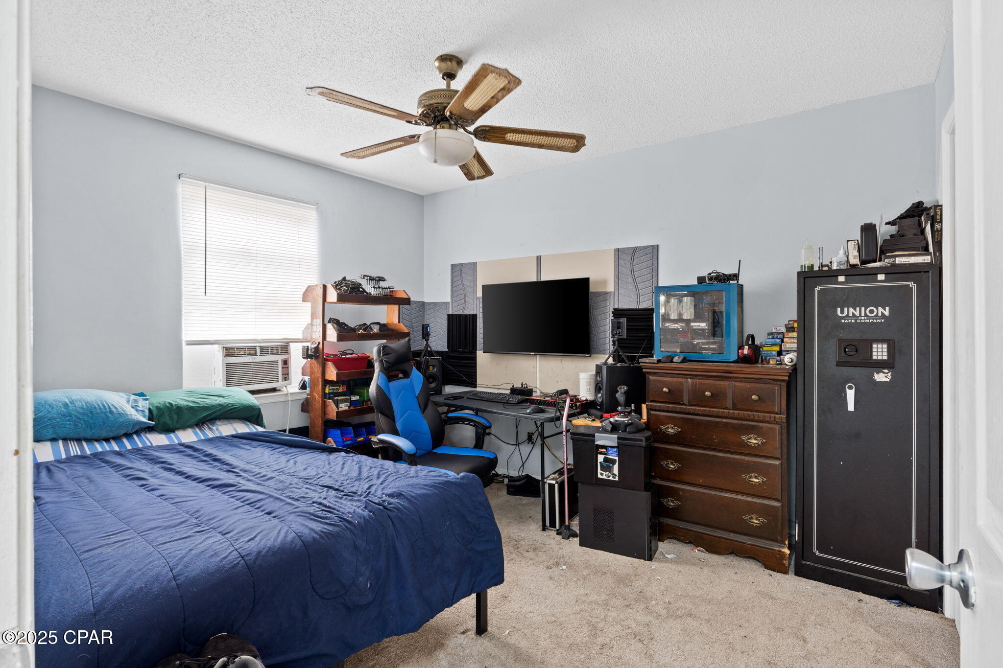 Image 17 For 140 Oleander Circle