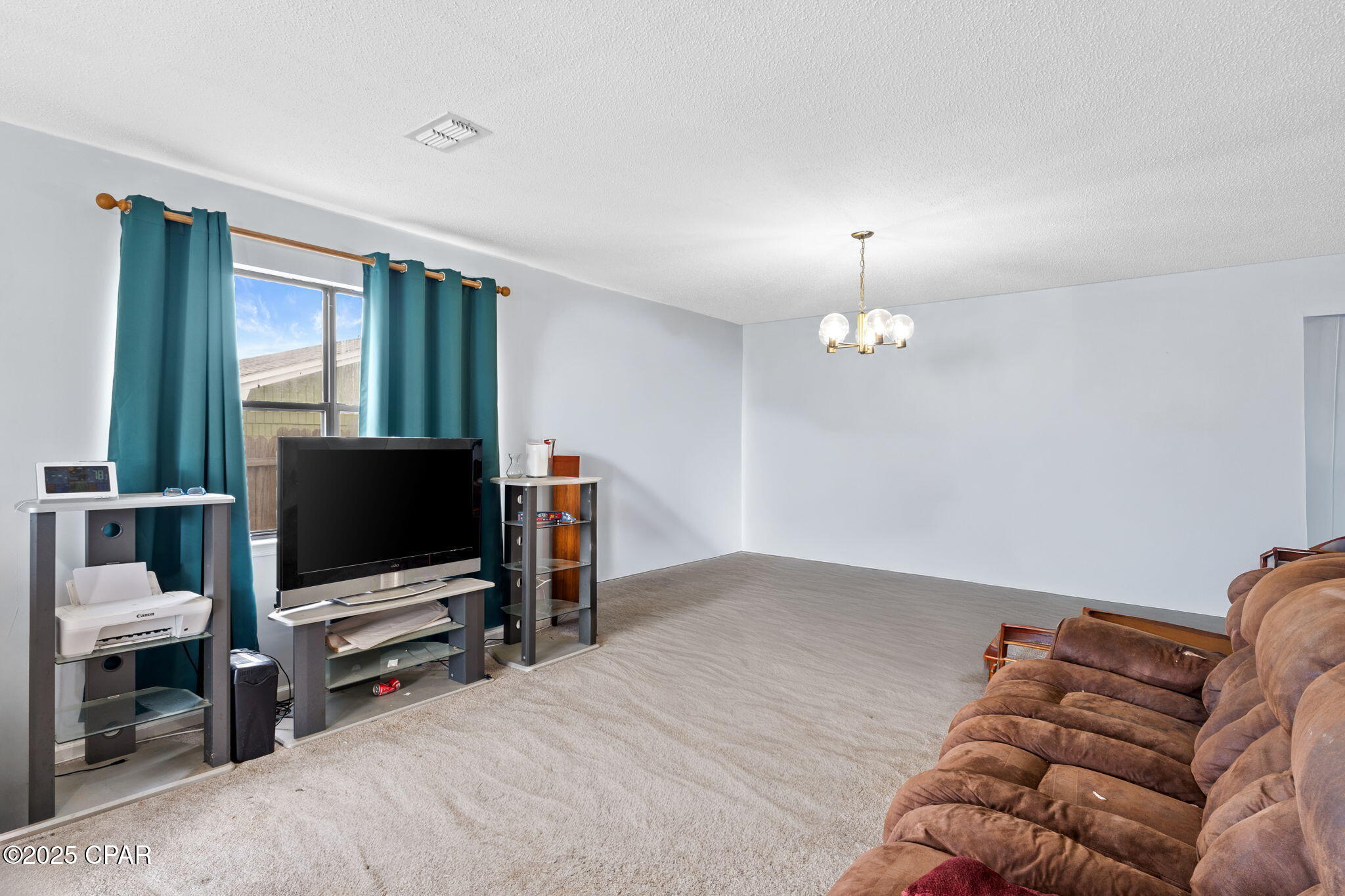 Image 8 For 140 Oleander Circle