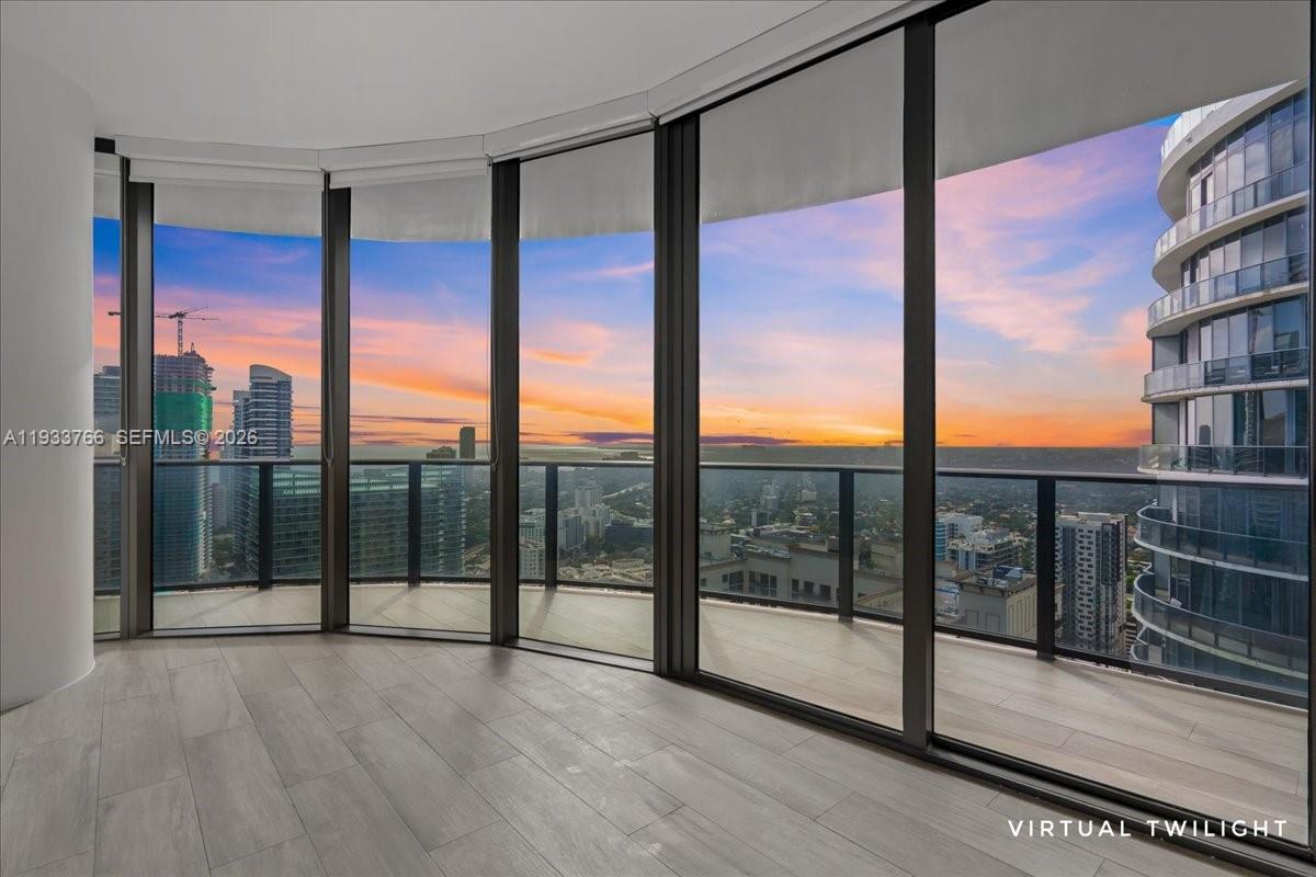 Brickell Heights East Con