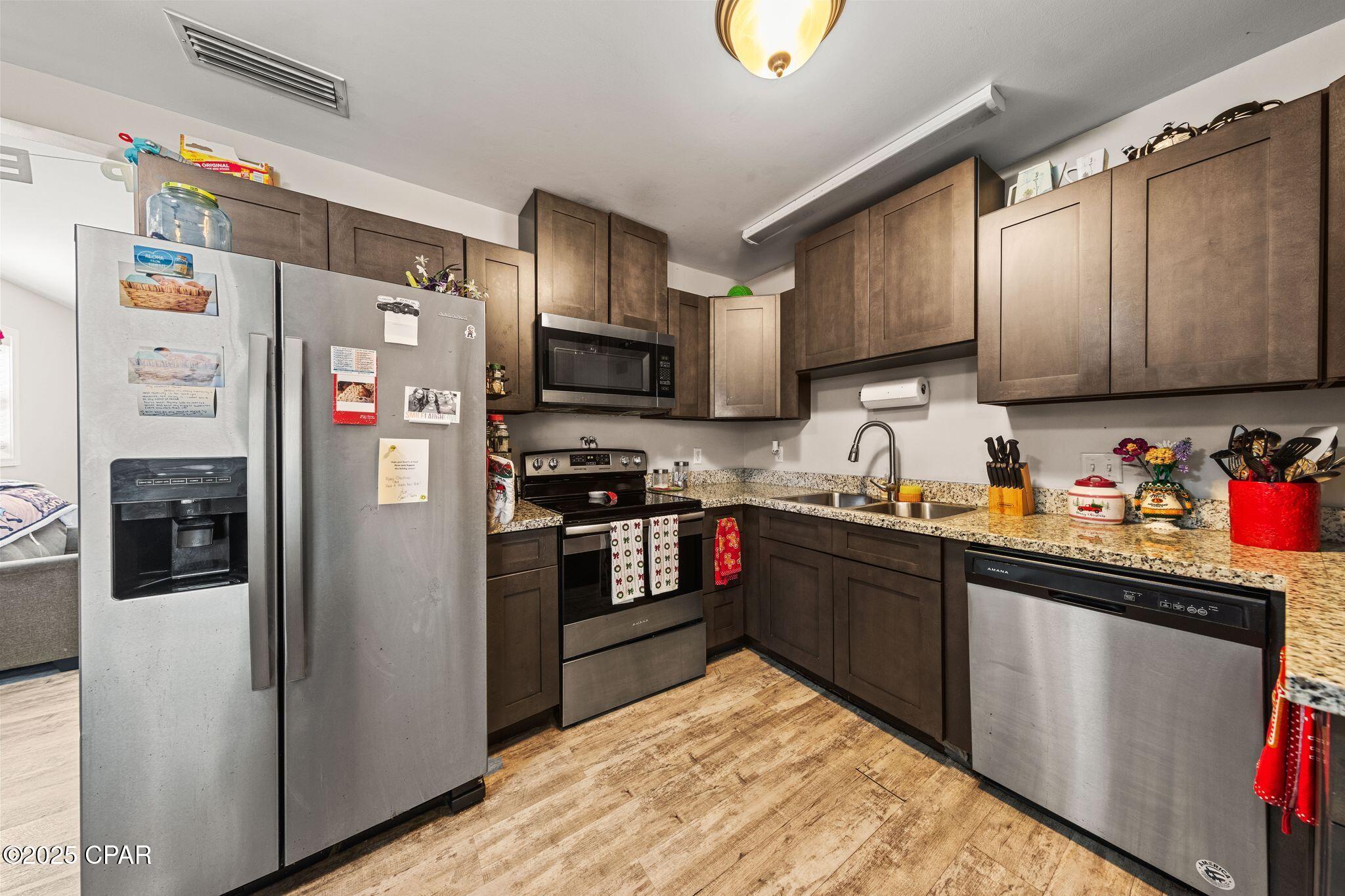 Image 11 For 1710 Drake Avenue