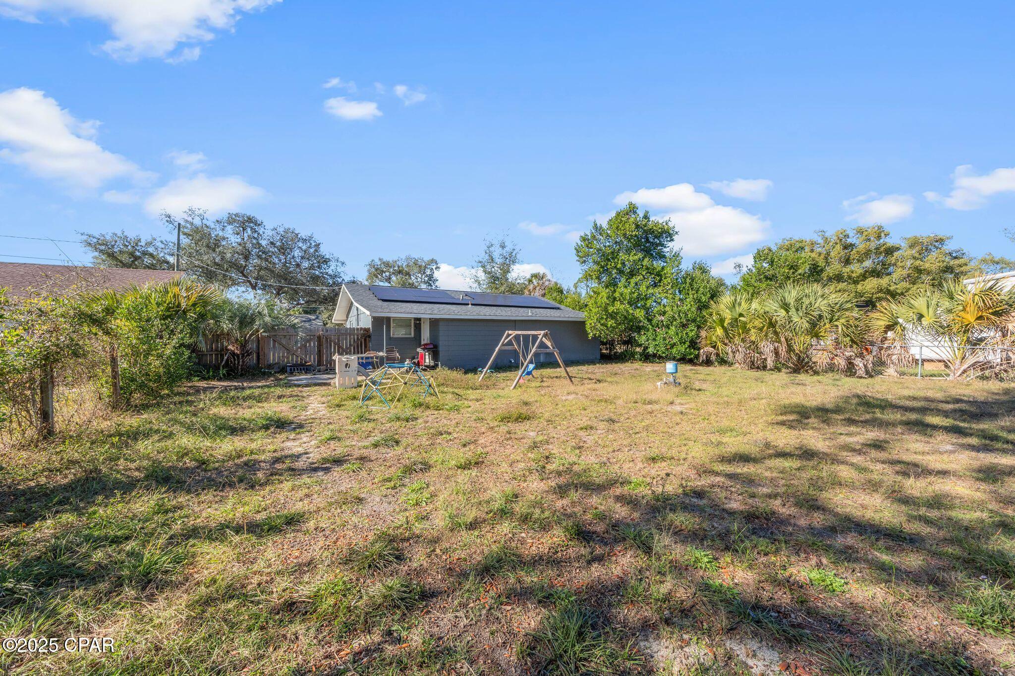 Image 35 For 1710 Drake Avenue