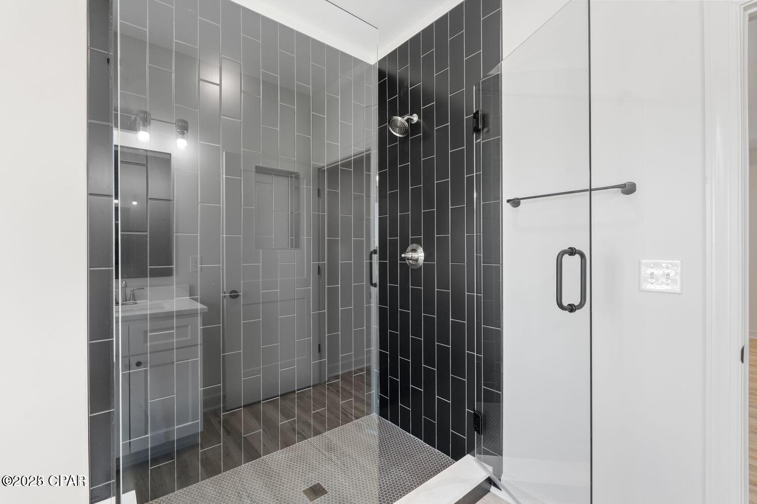 Image 16 For 1000 4th Street